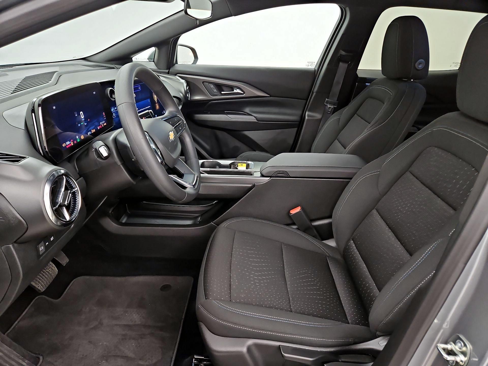 Thumbnail: 2025 Chevrolet Equinox - 11