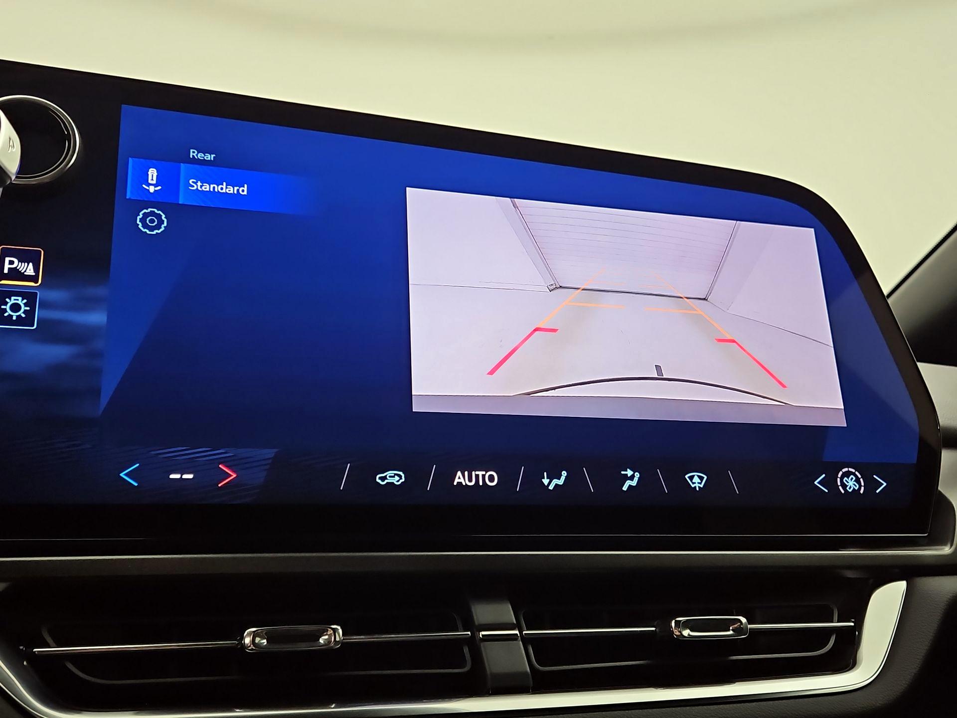 Thumbnail: 2025 Chevrolet Equinox - 15