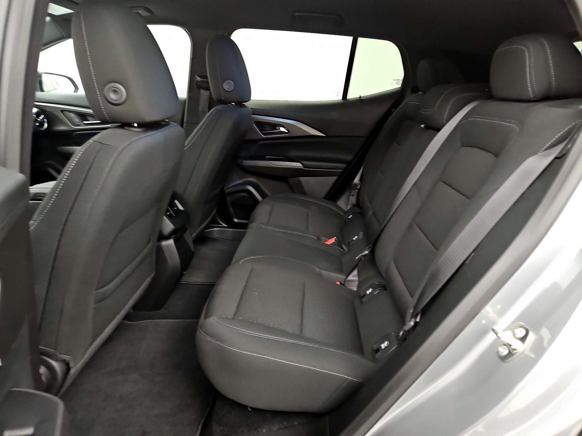 Thumbnail: 2025 Chevrolet Equinox - 20