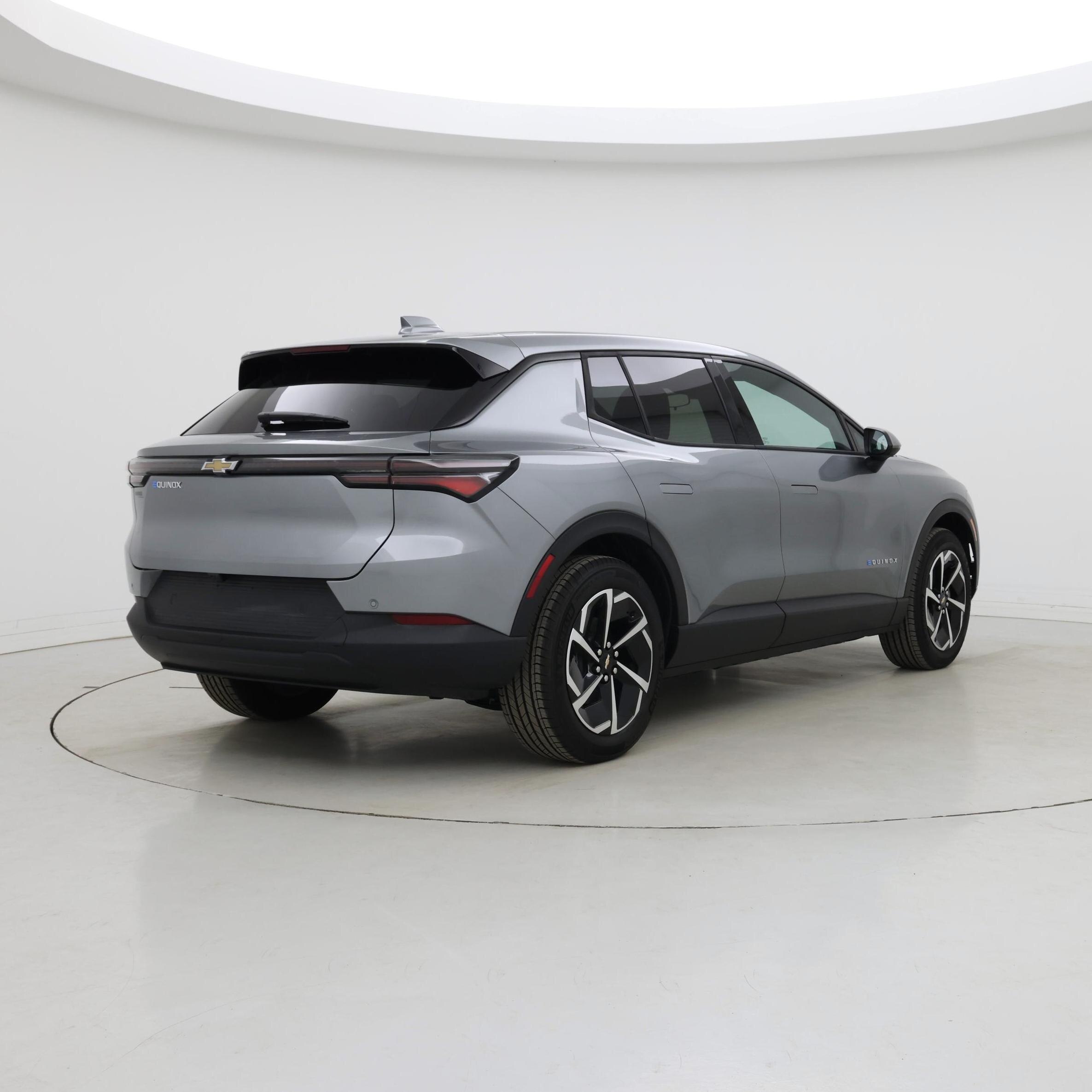 Thumbnail: 2025 Chevrolet Equinox - 8