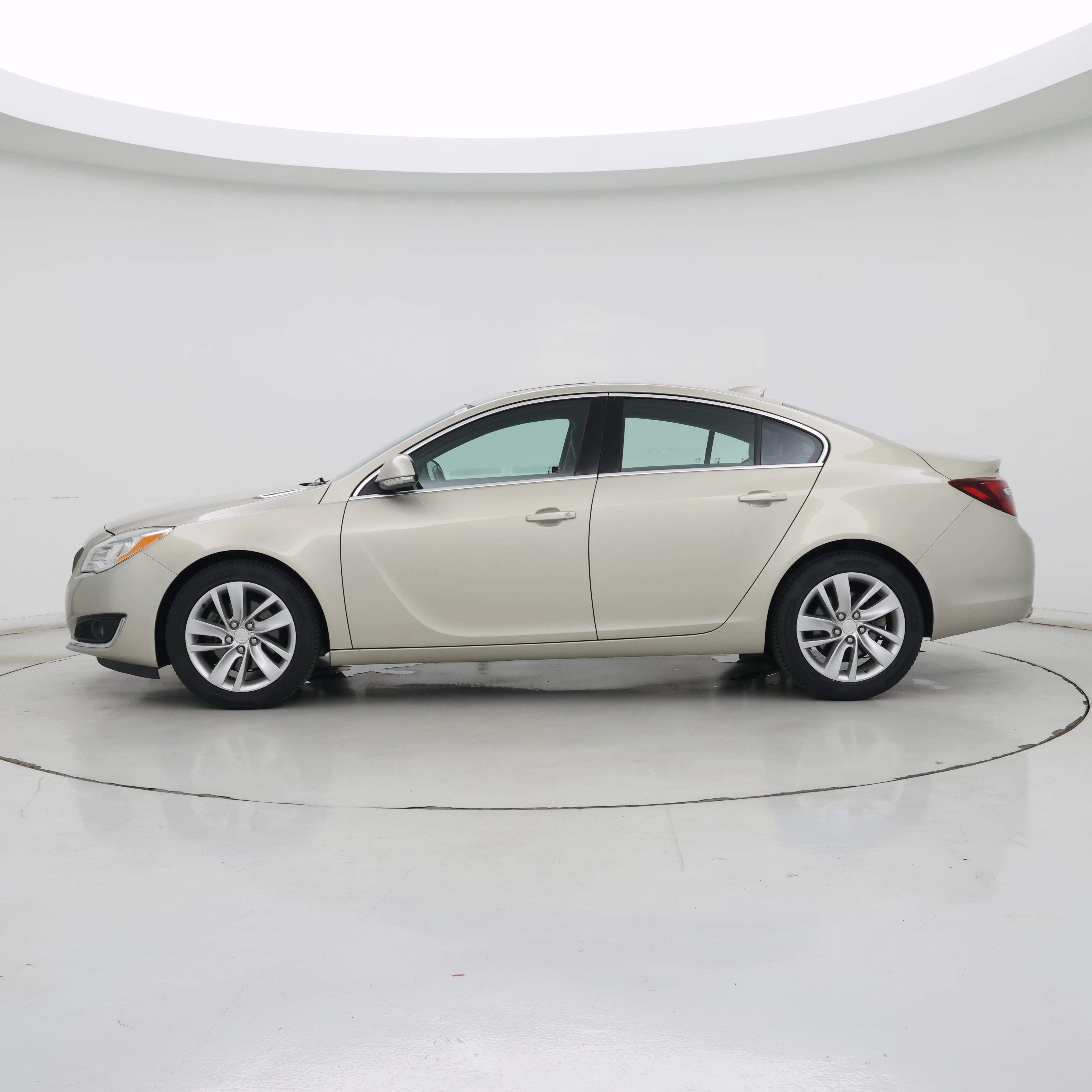 Thumbnail: 2015 Buick Regal - 3