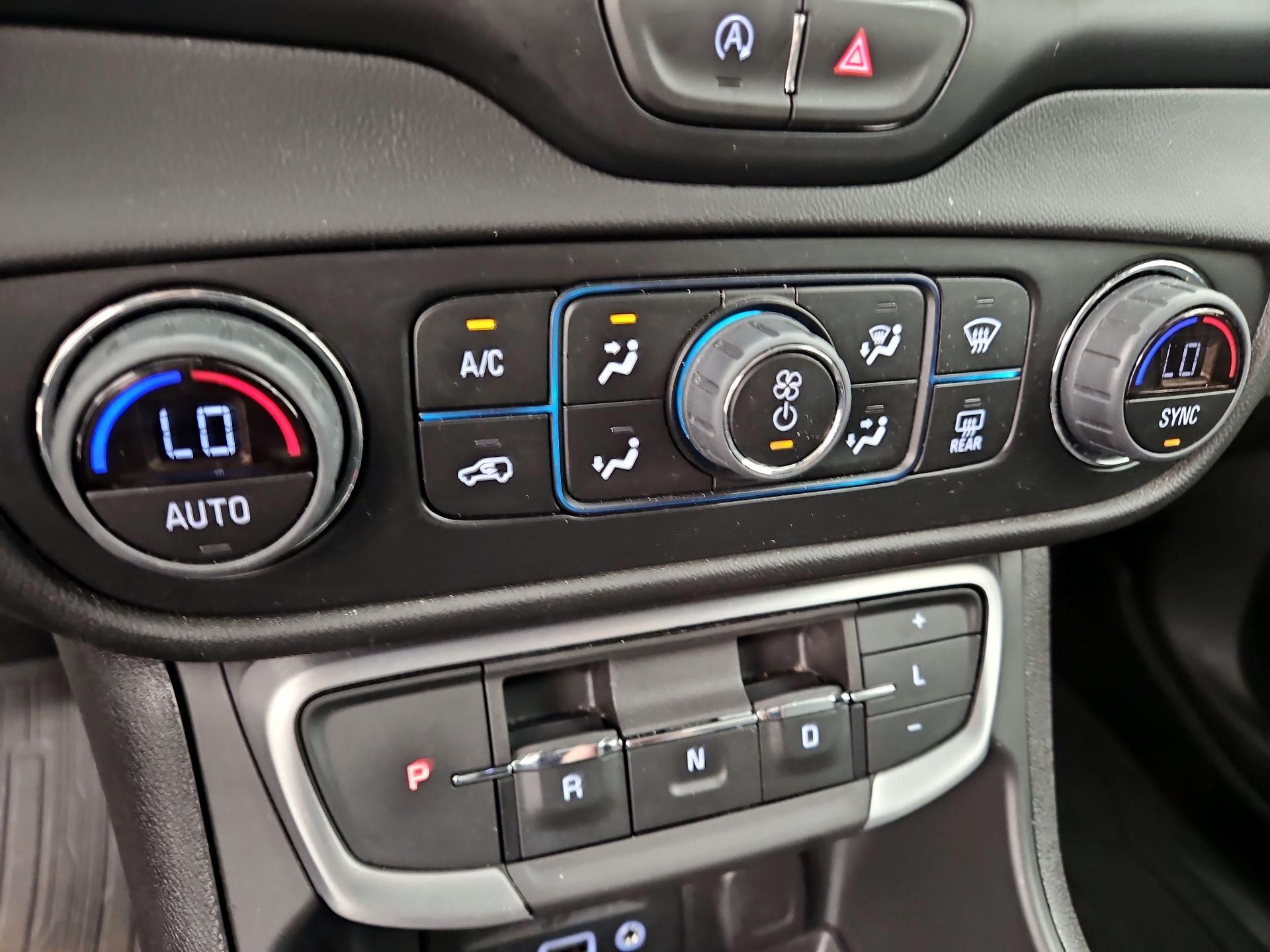 Thumbnail: 2023 GMC Terrain - 16