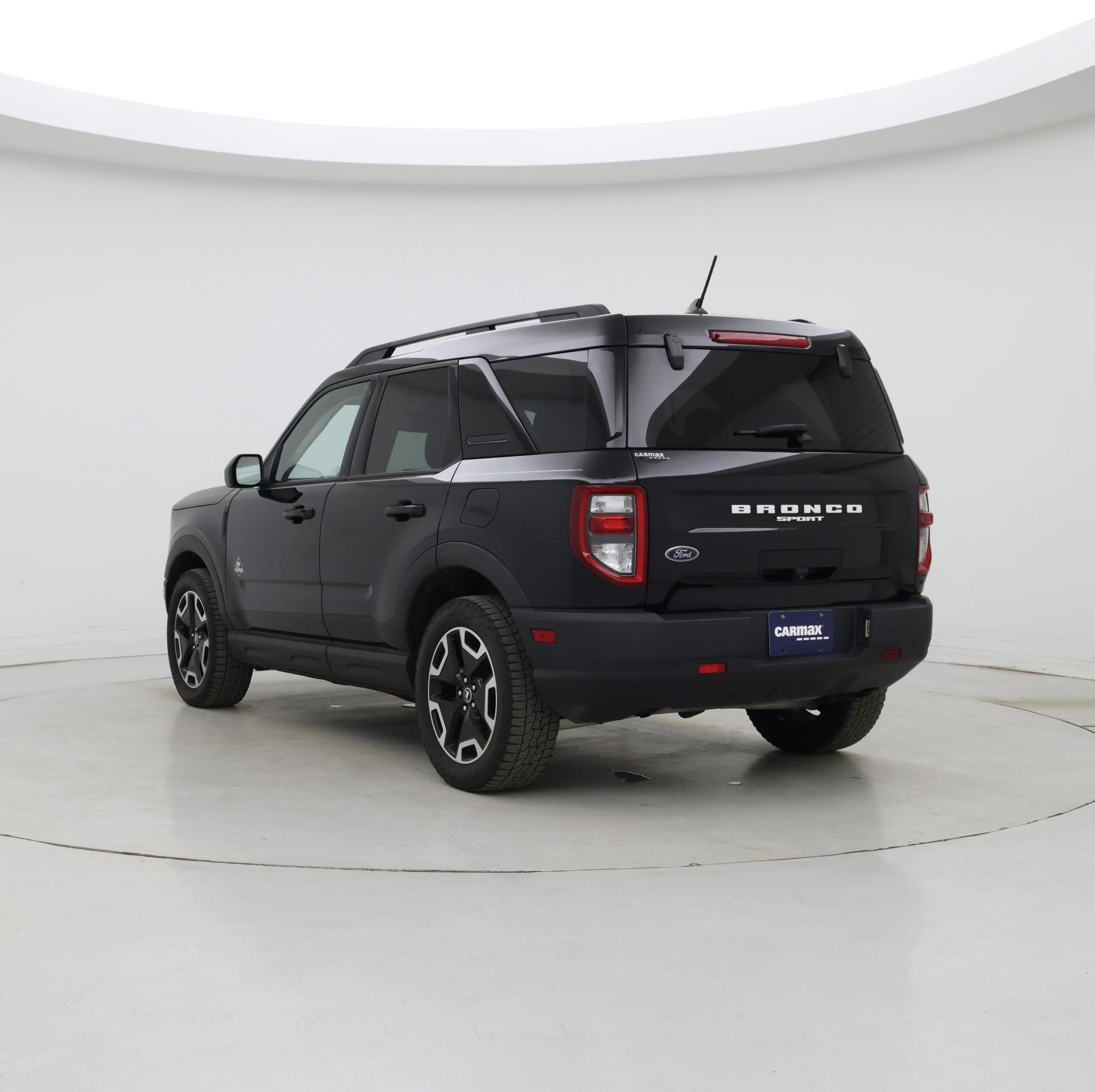 Thumbnail: 2021 Ford Bronco Sport - 2