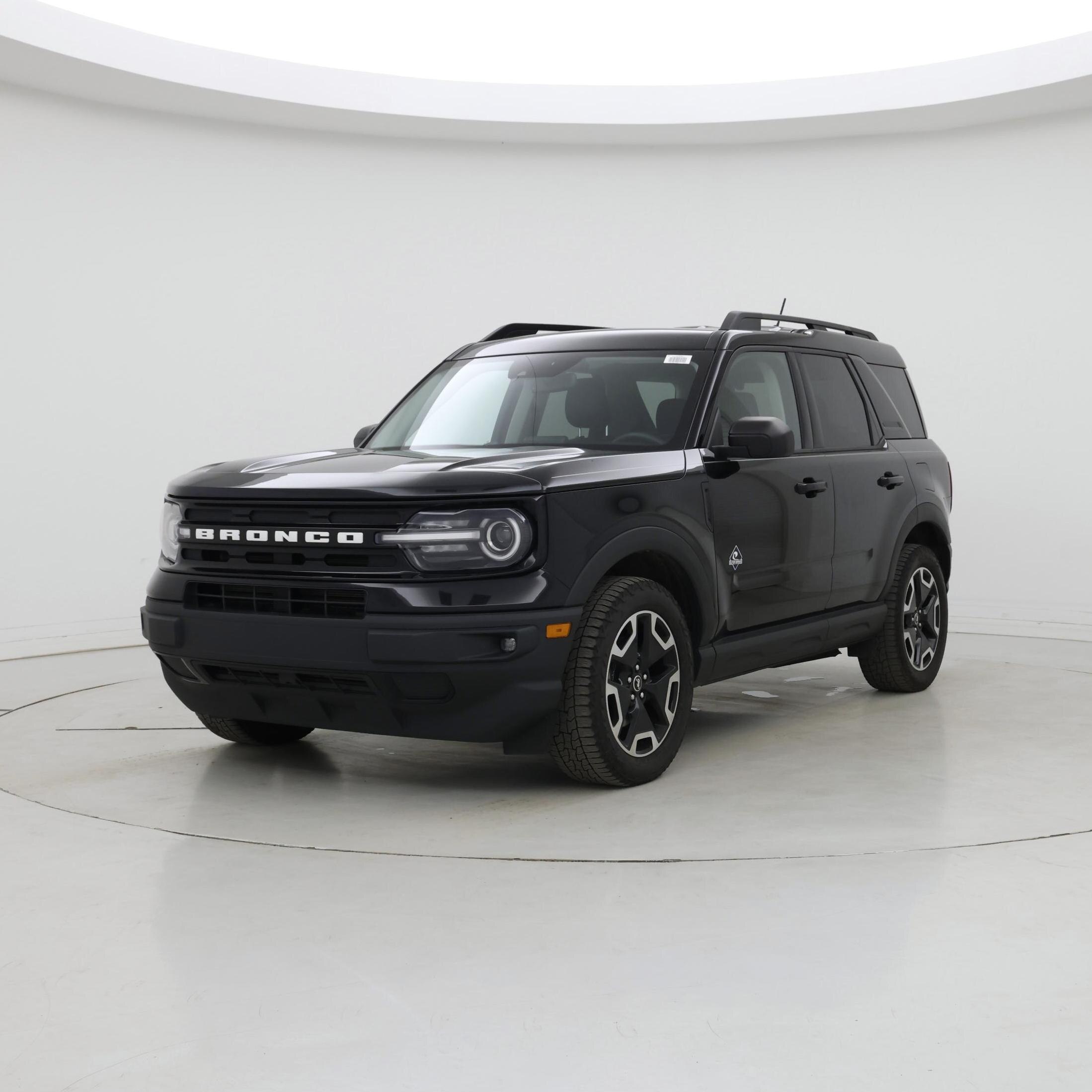 Thumbnail: 2021 Ford Bronco Sport - 4