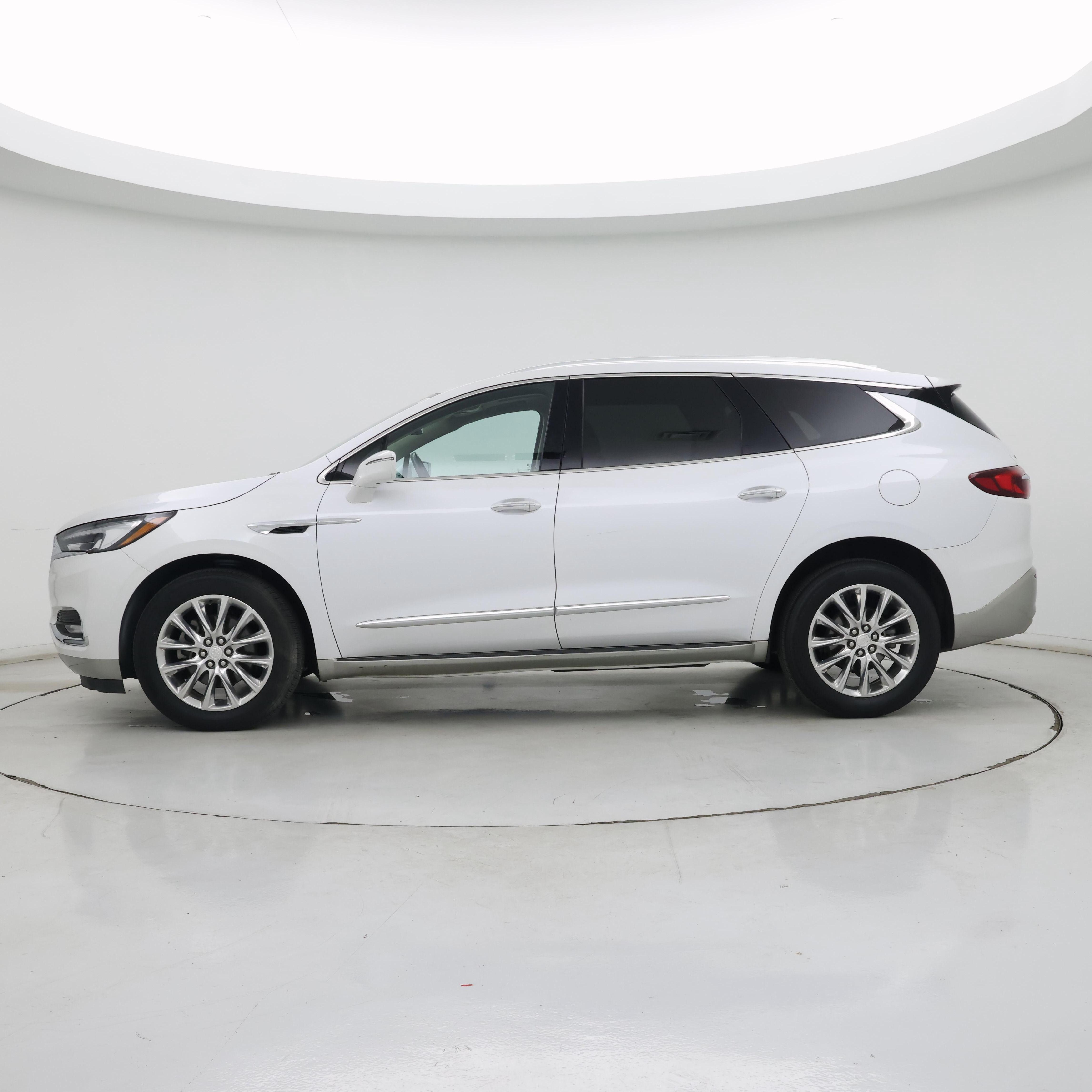 Thumbnail: 2018 Buick Enclave - 3