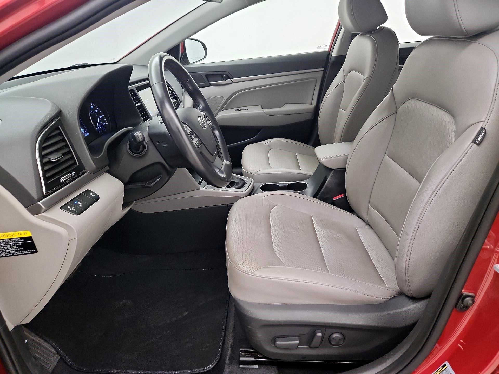 Thumbnail: 2017 Hyundai Elantra - 11