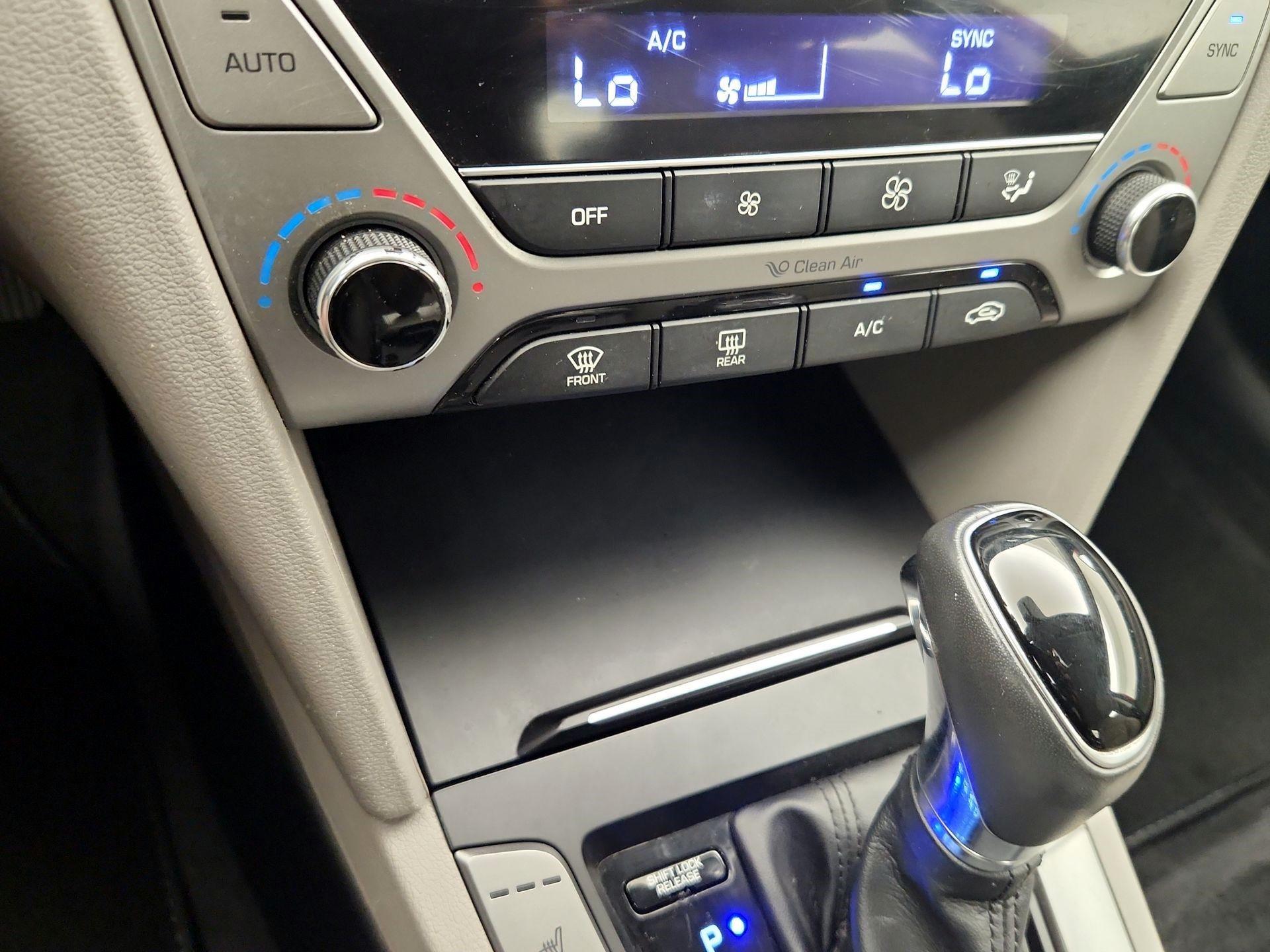 Thumbnail: 2017 Hyundai Elantra - 16