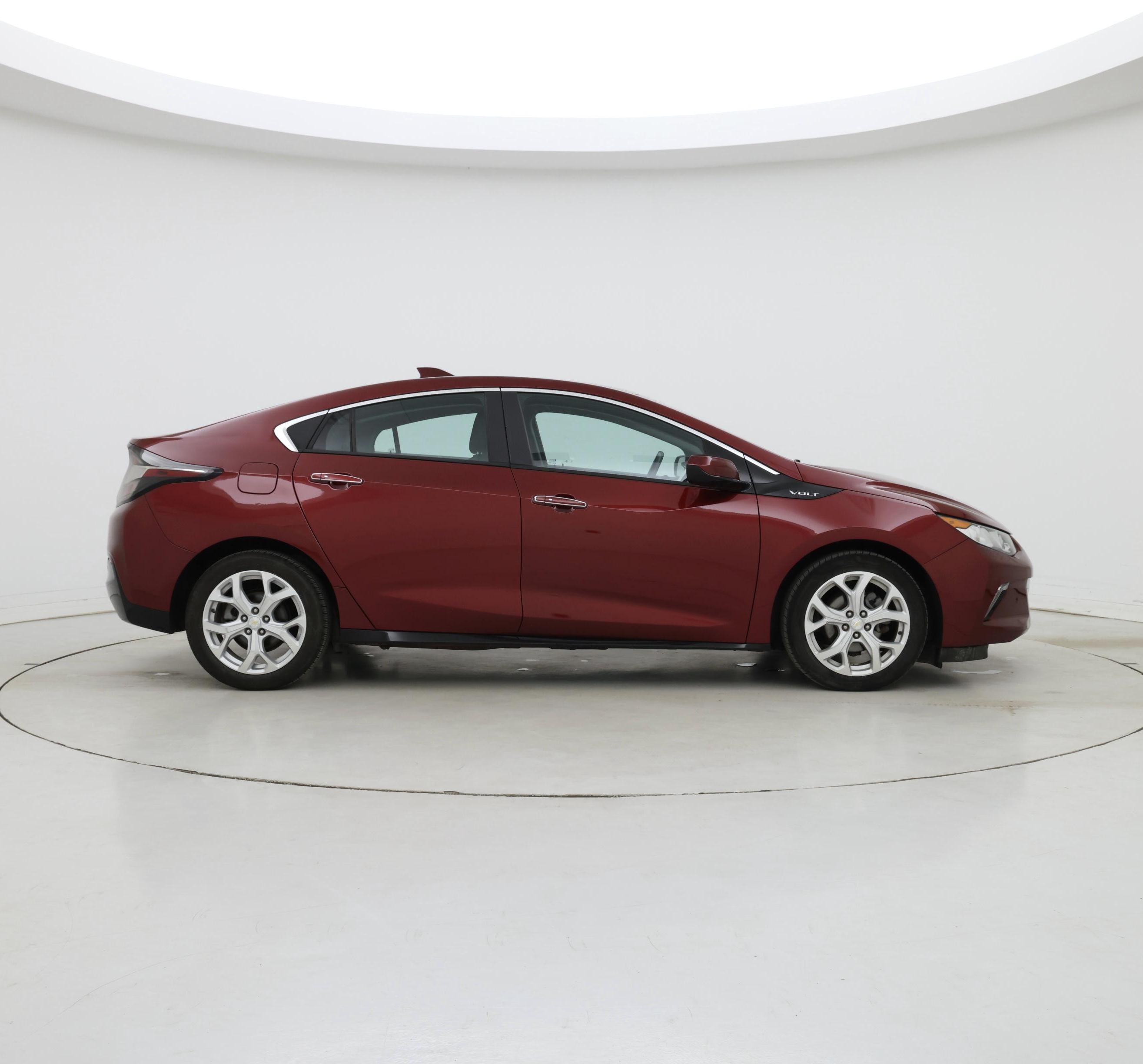 Thumbnail: 2017 Chevrolet Volt - 7