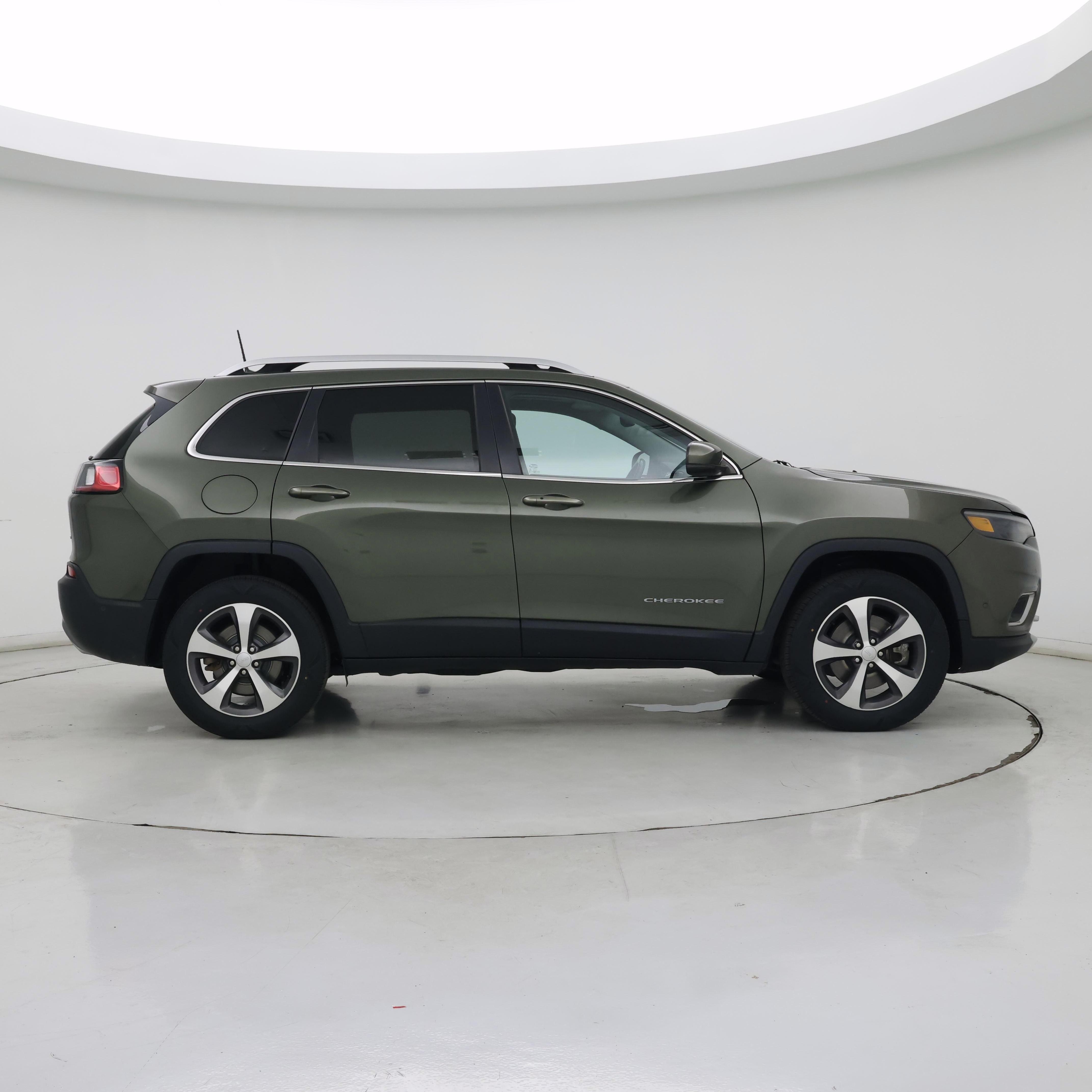 Thumbnail: 2021 Jeep Cherokee - 7