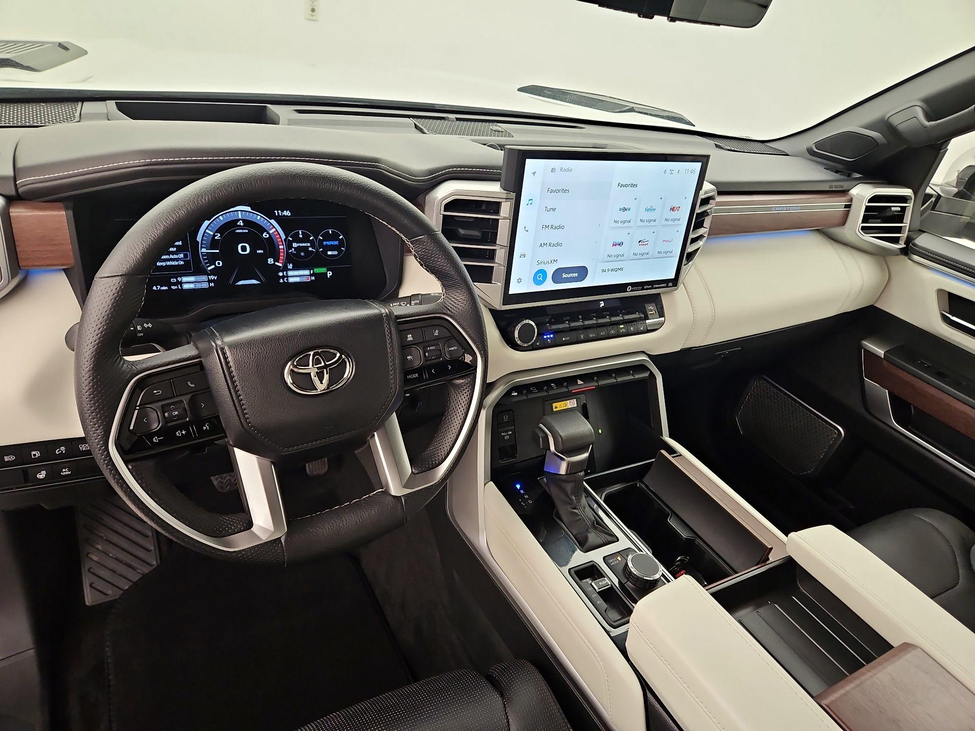 Thumbnail: 2023 Toyota Tundra - 9