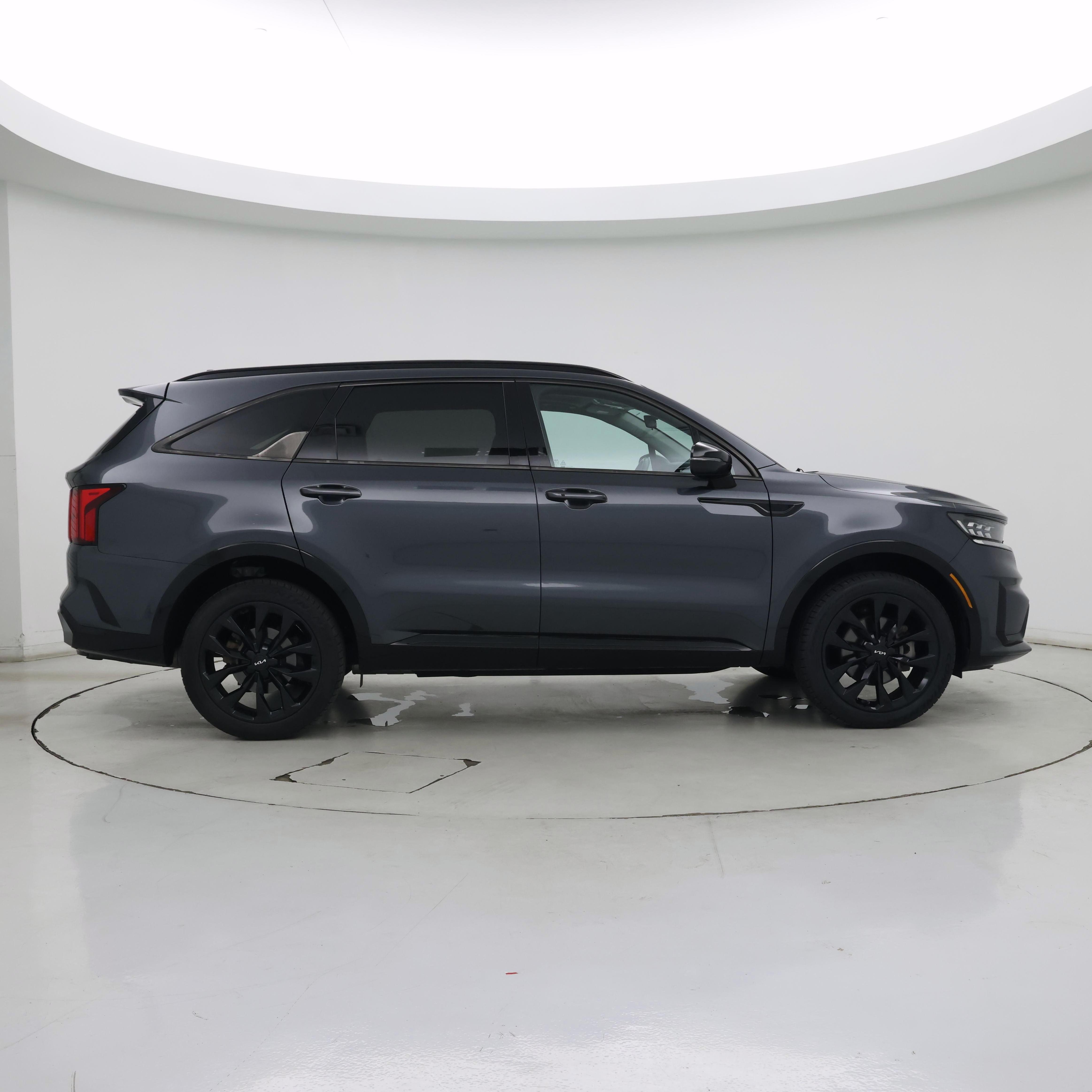 Thumbnail: 2022 Kia Sorento - 7