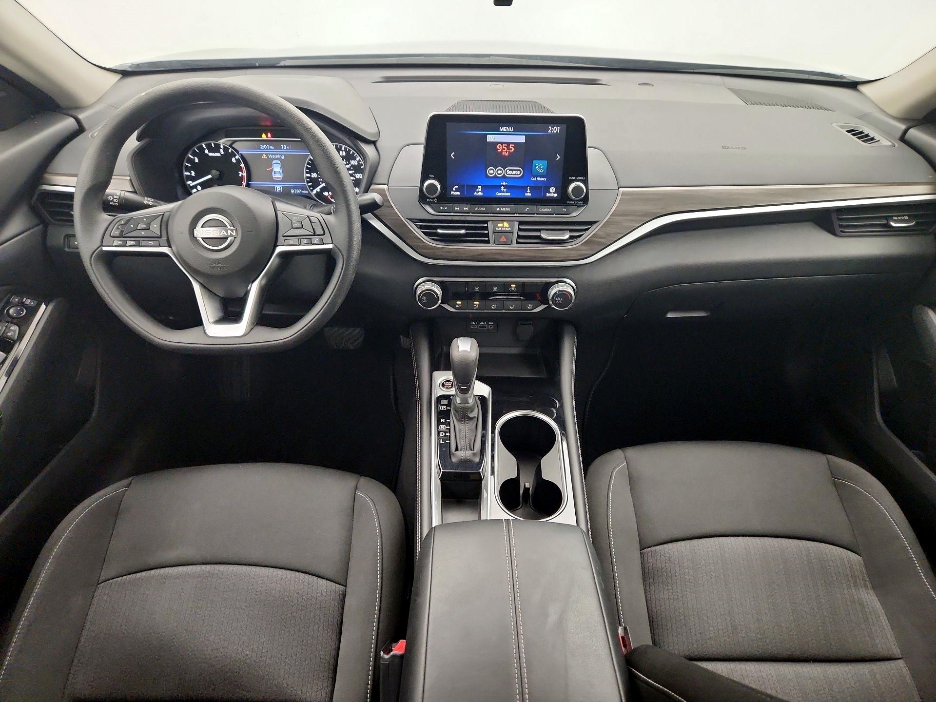 Thumbnail: 2023 Nissan Altima - 9