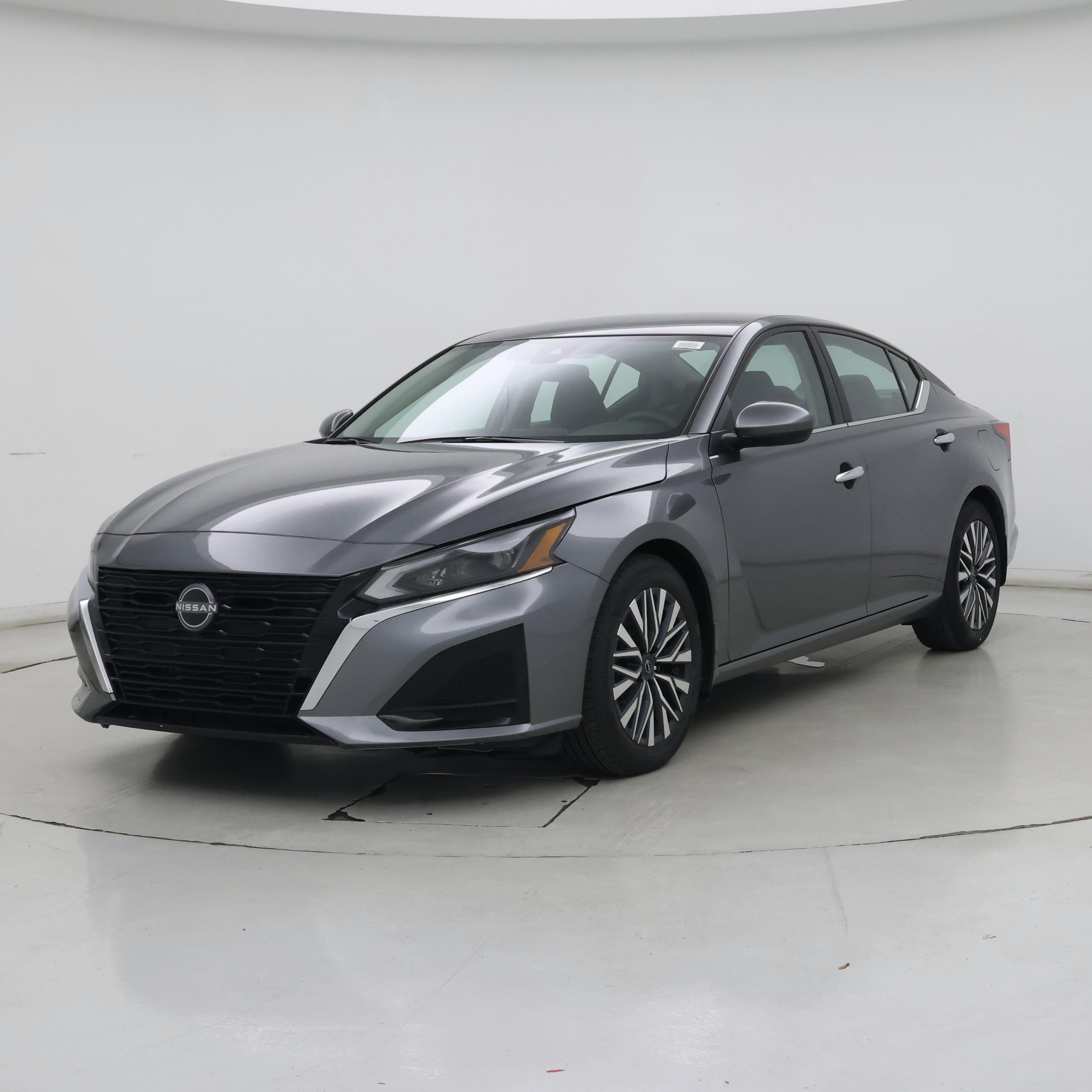 Thumbnail: 2023 Nissan Altima - 4