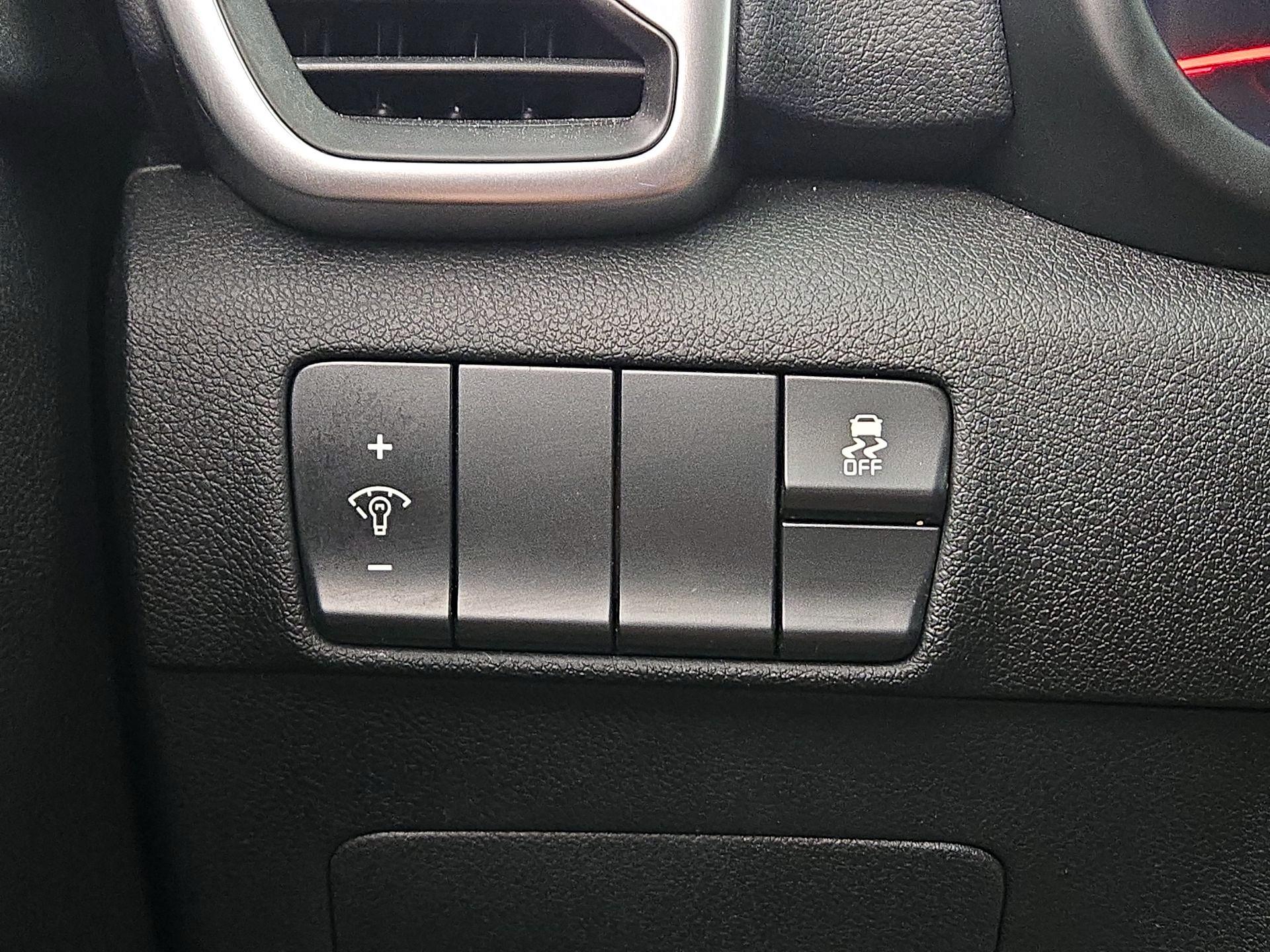 Thumbnail: 2019 Kia Sportage - 13