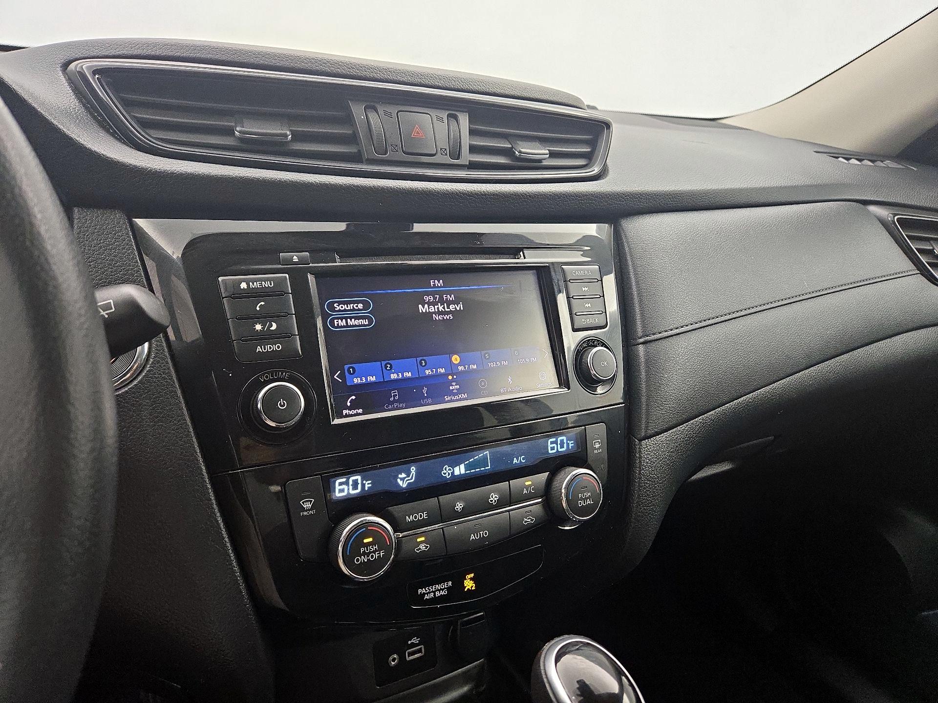 Thumbnail: 2020 Nissan Rogue - 15