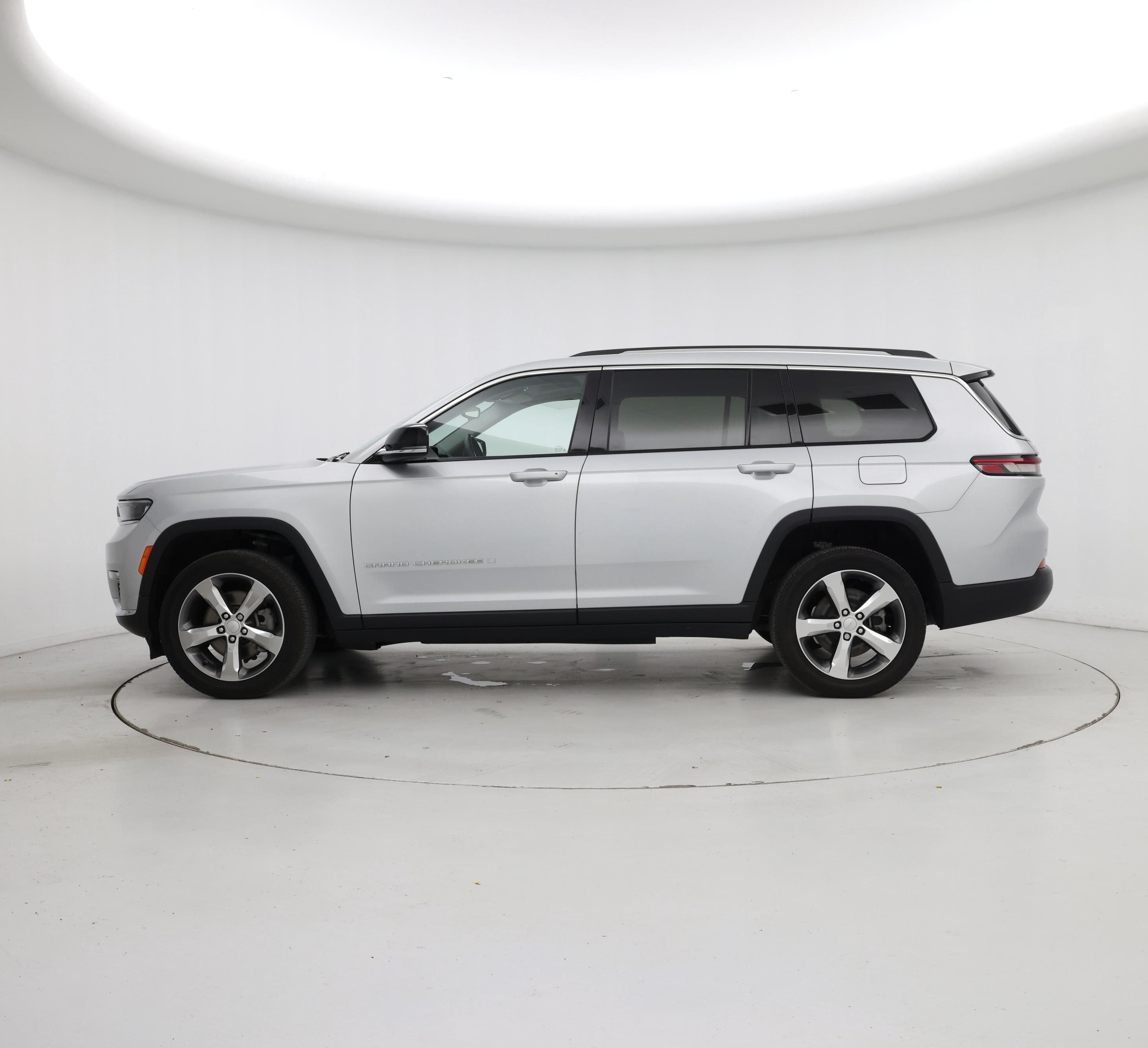 Thumbnail: 2022 Jeep Grand Cherokee L - 3