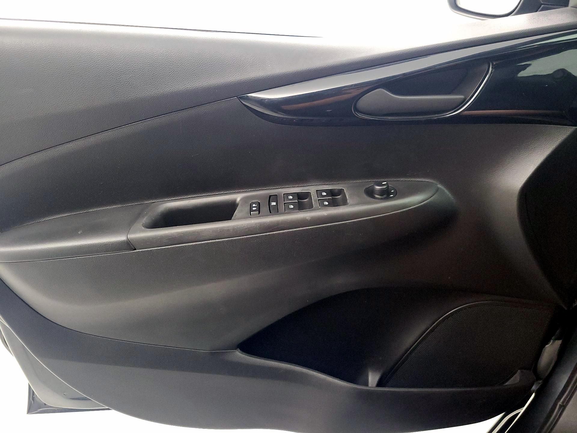 Thumbnail: 2019 Chevrolet Spark - 12