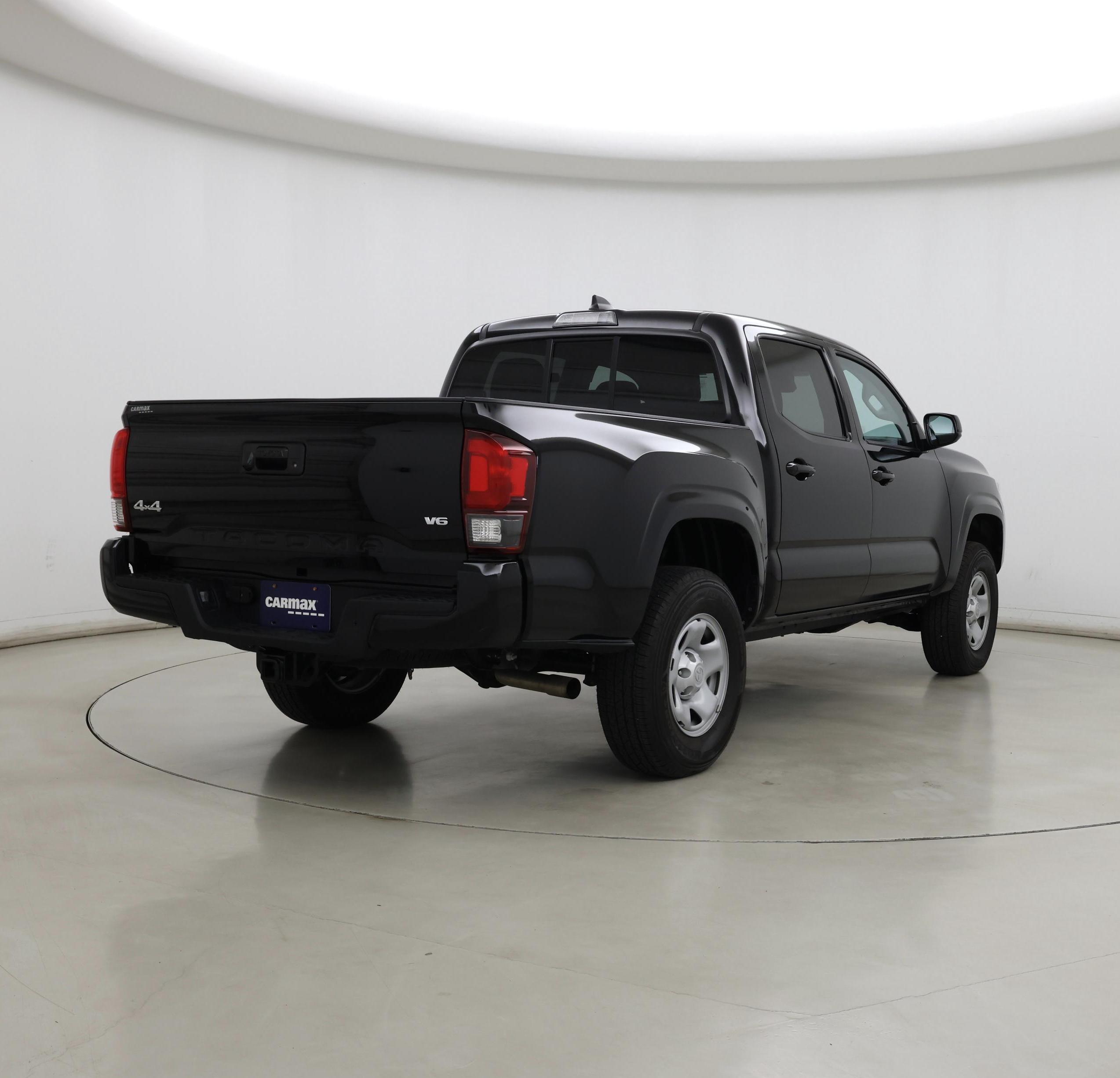 Thumbnail: 2023 Toyota Tacoma - 8