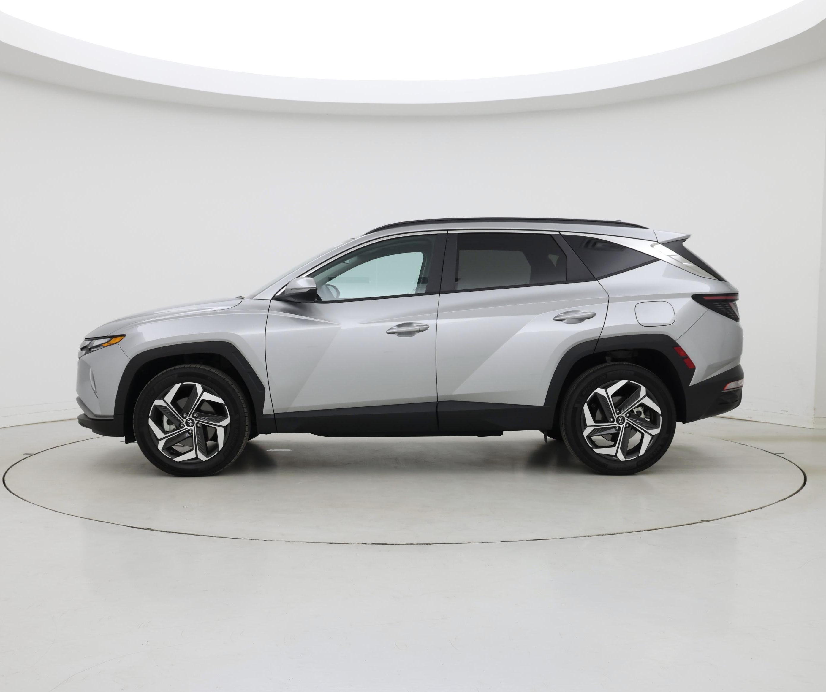 Thumbnail: 2022 Hyundai Tucson - 3