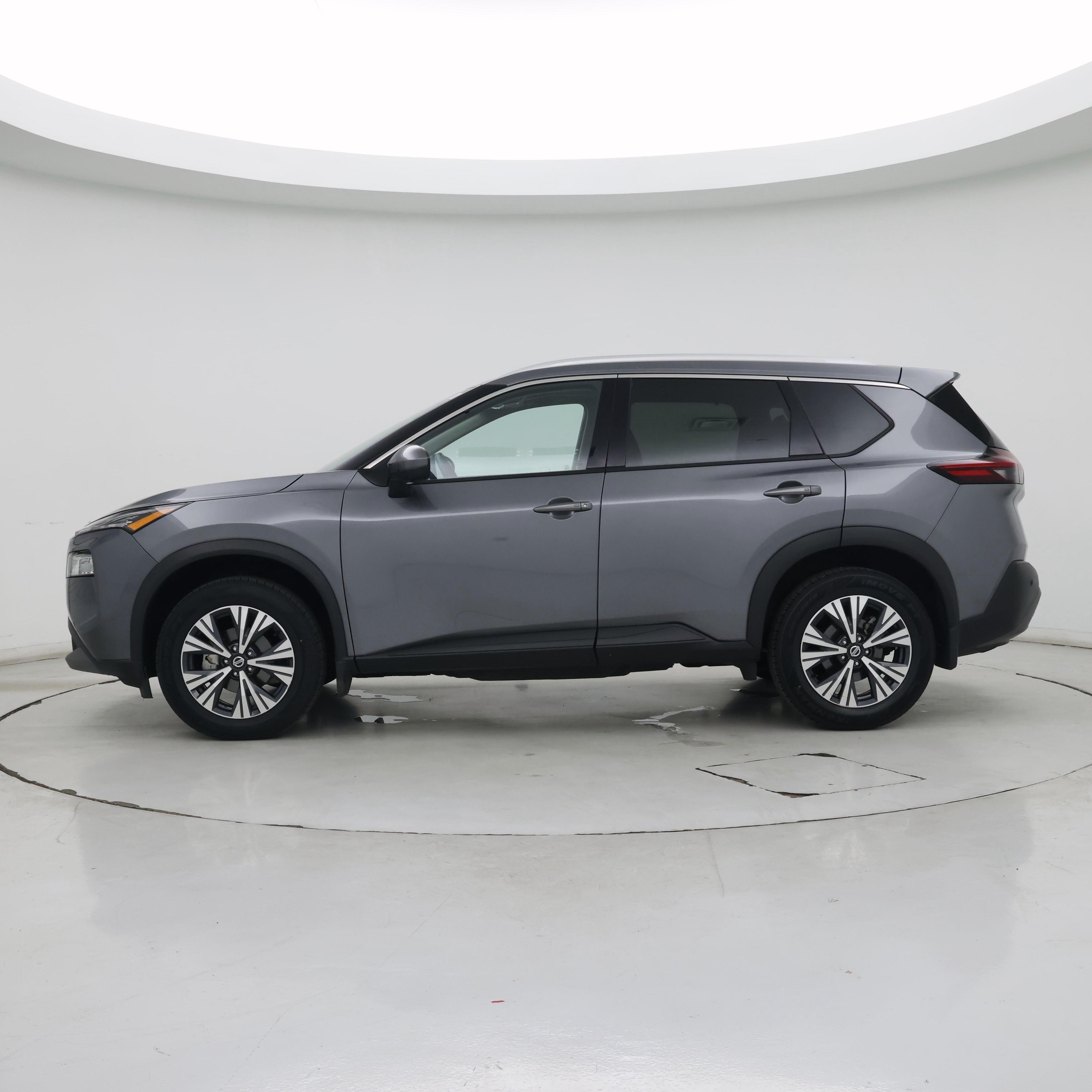 Thumbnail: 2021 Nissan Rogue - 3