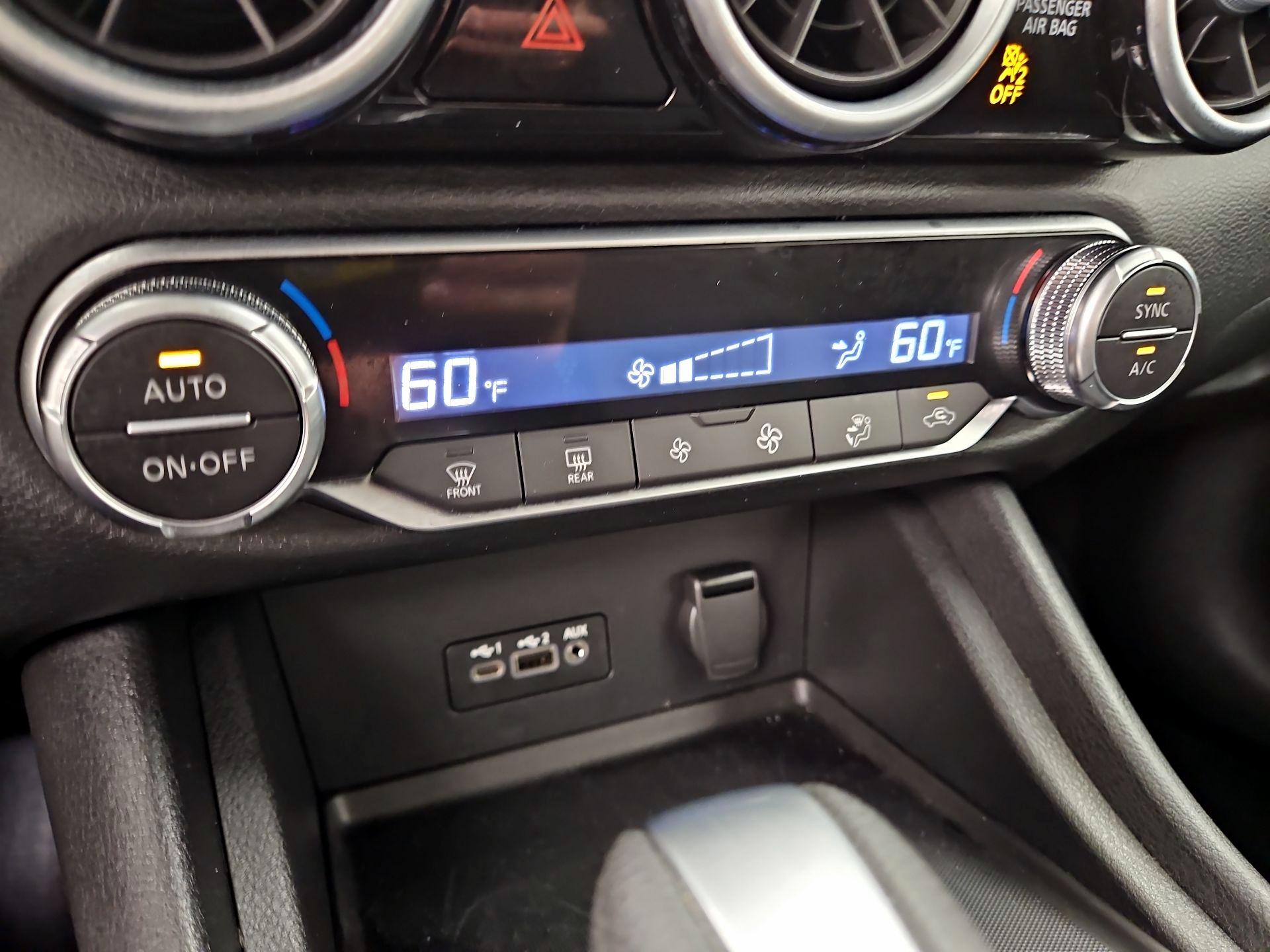Thumbnail: 2021 Nissan Sentra - 16