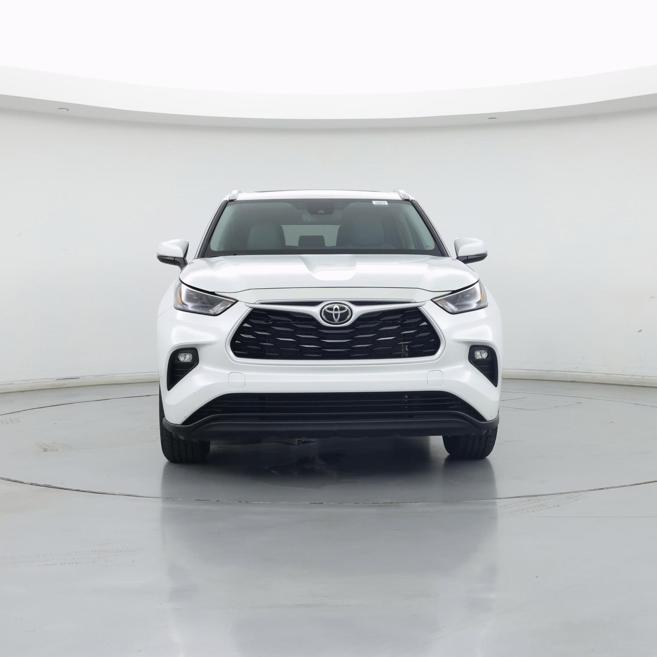 Thumbnail: 2022 Toyota Highlander - 5