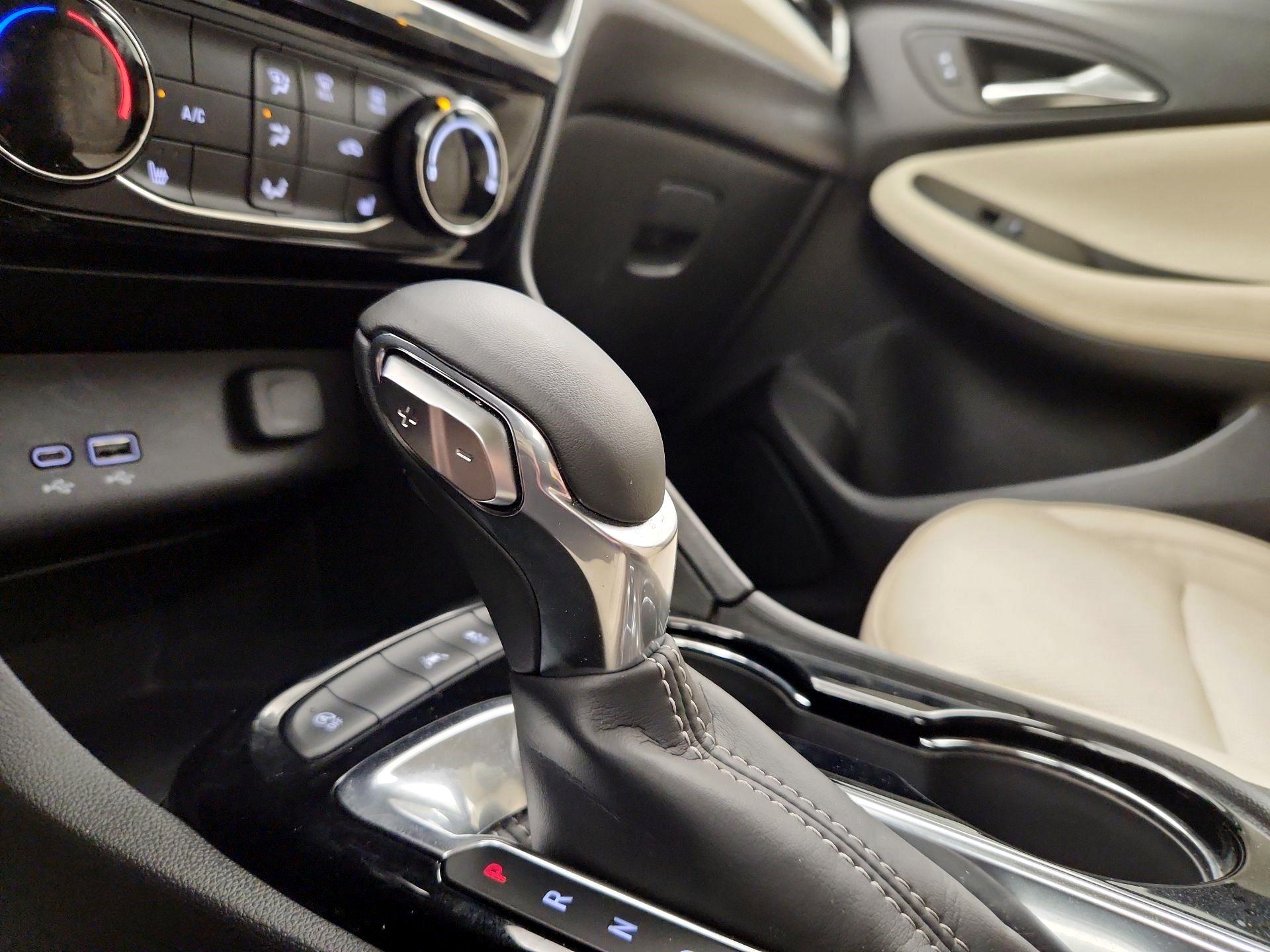 Thumbnail: 2025 Buick Encore GX - 17