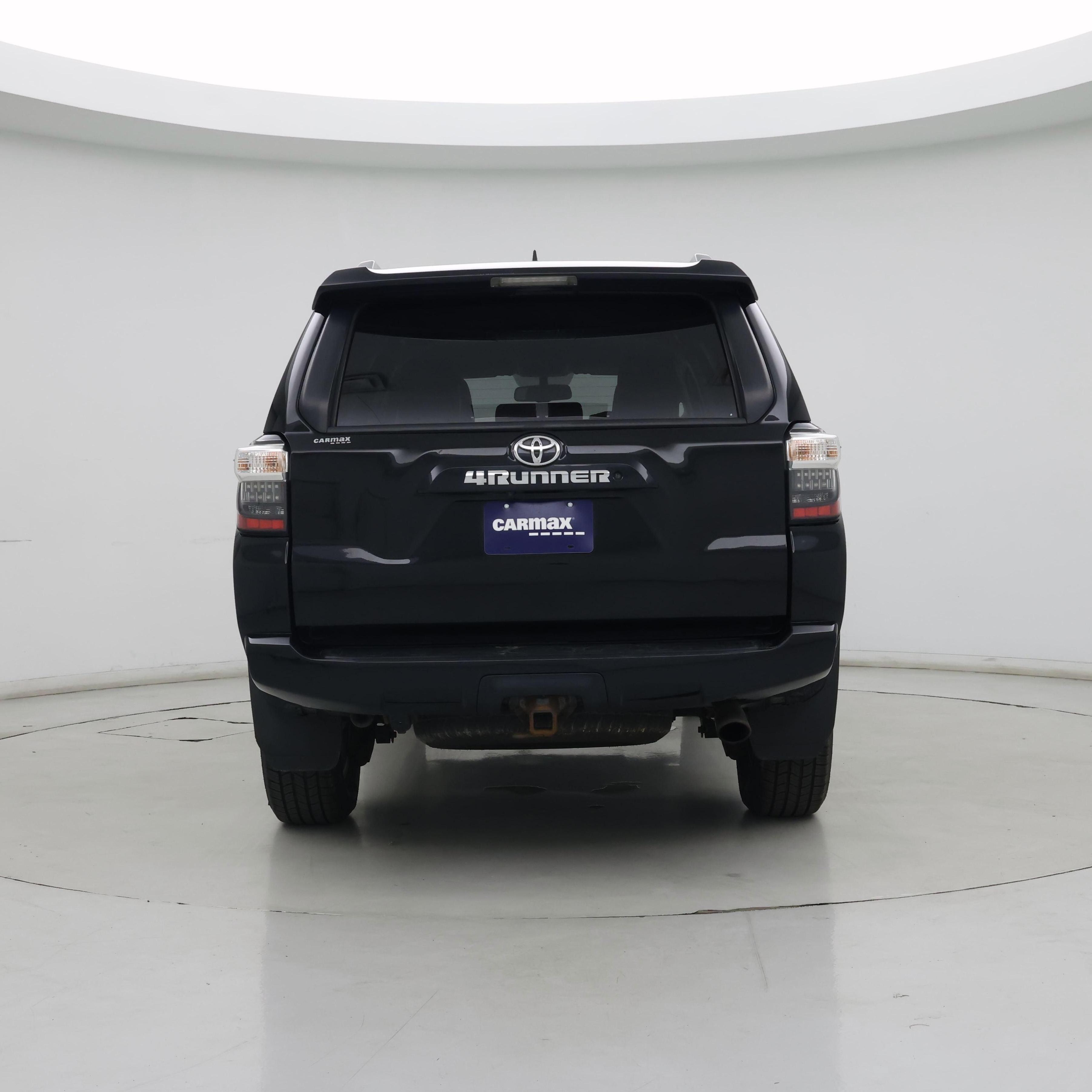 Thumbnail: 2017 Toyota 4Runner - 6
