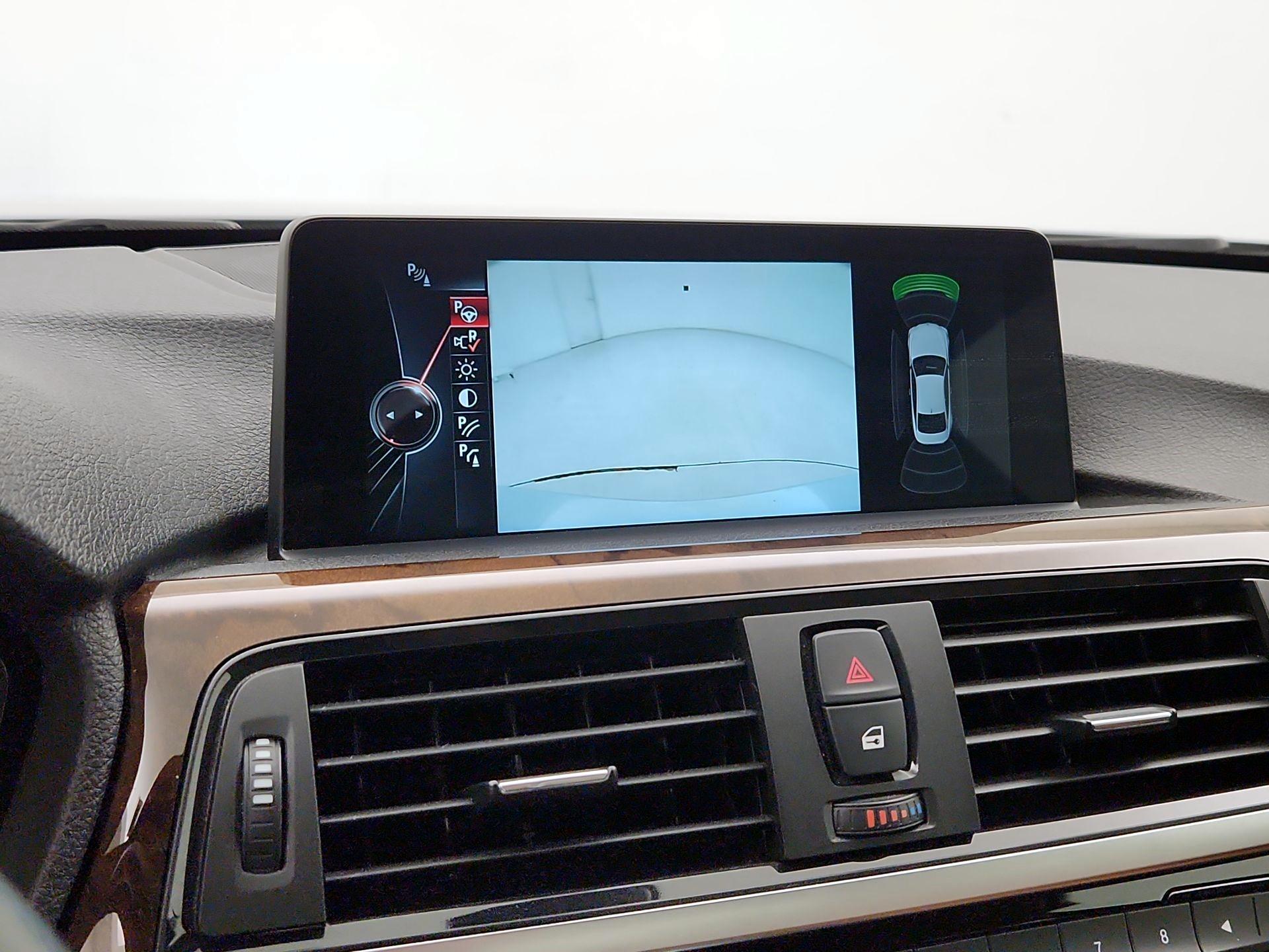 Thumbnail: 2016 BMW 4 Series - 15