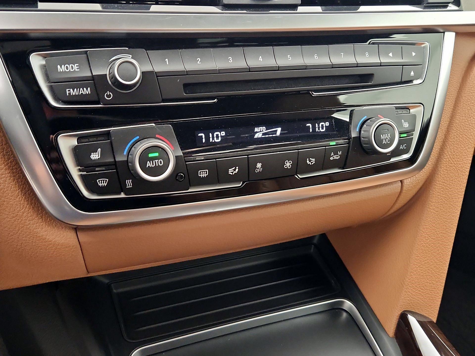 Thumbnail: 2016 BMW 4 Series - 17