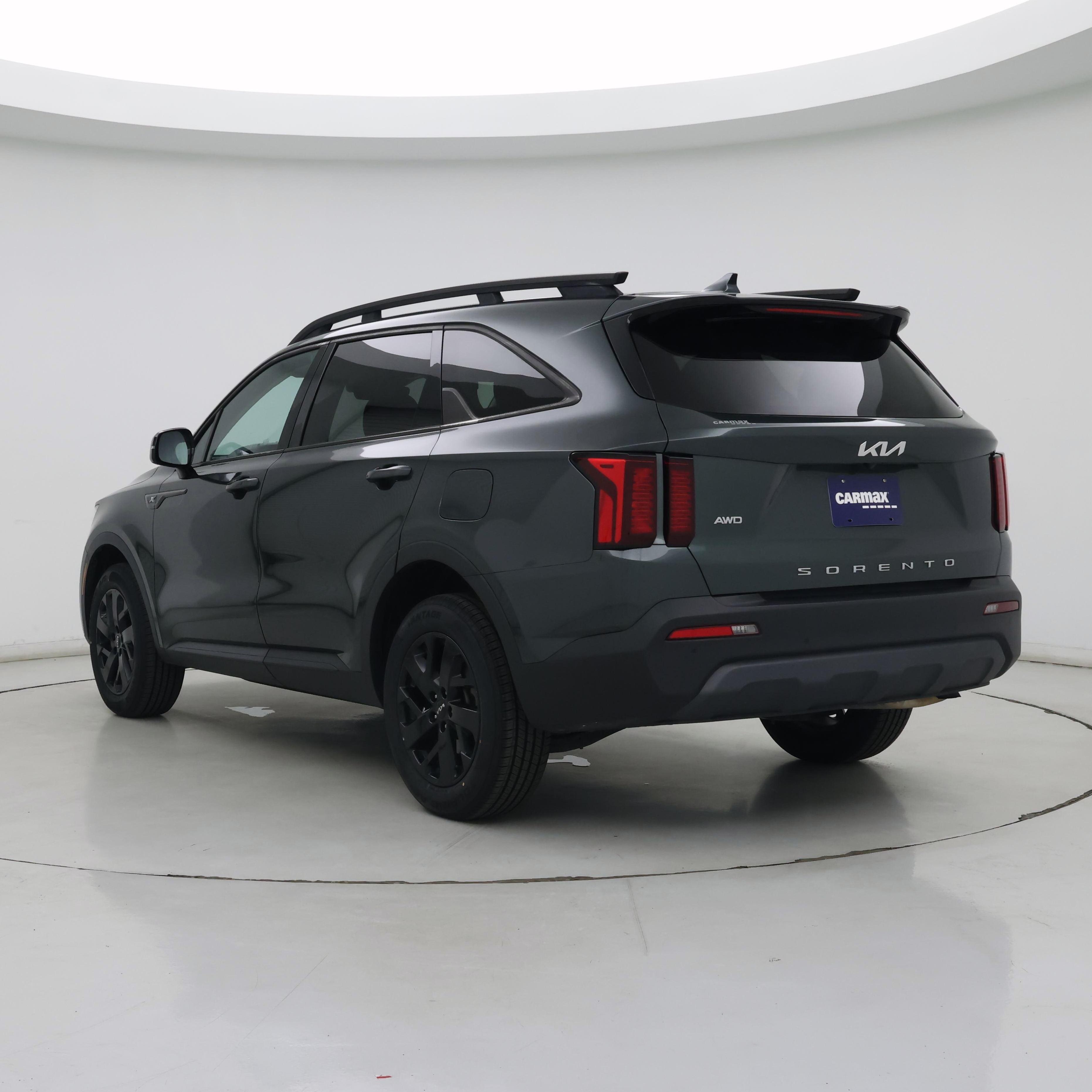 Thumbnail: 2022 Kia Sorento - 2