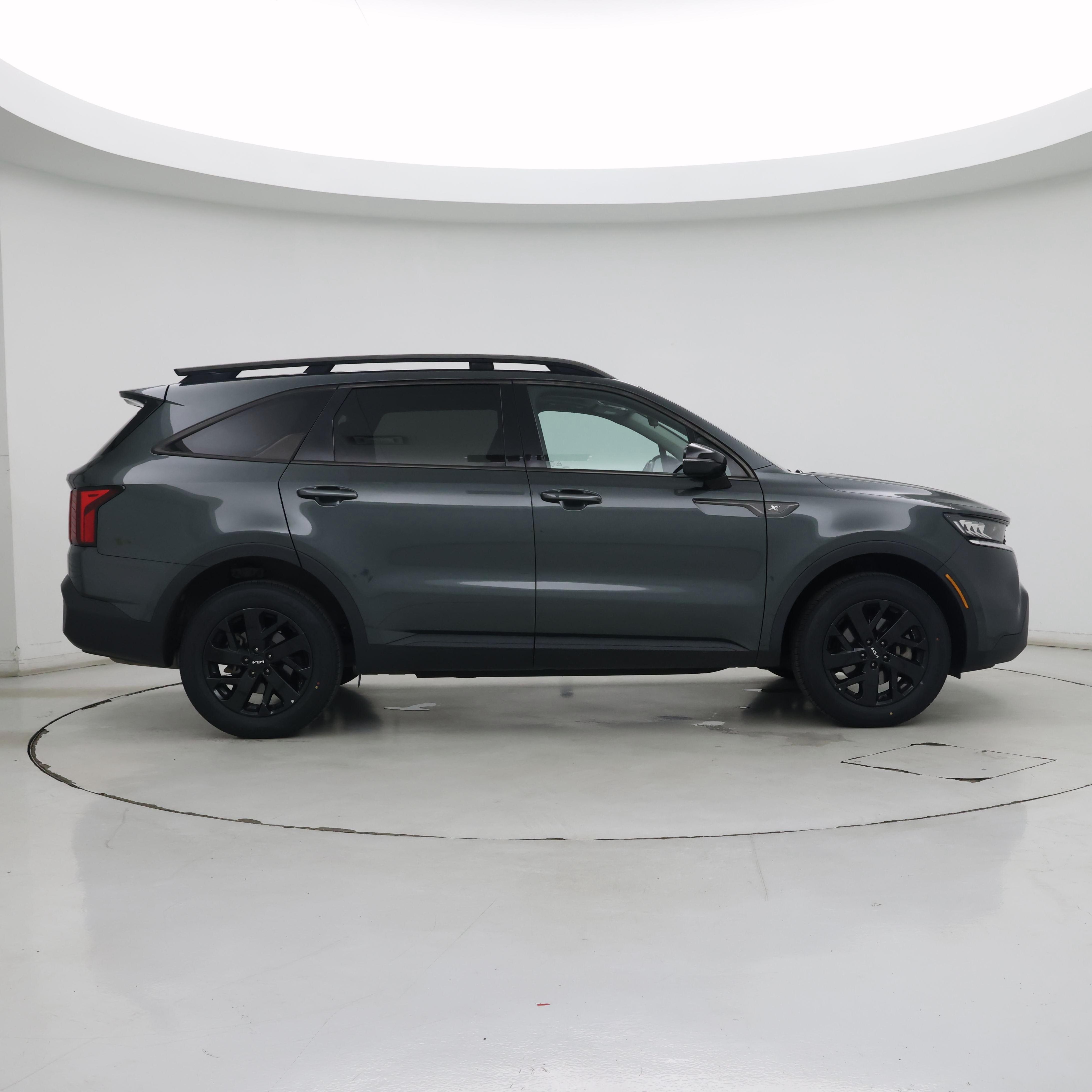 Thumbnail: 2022 Kia Sorento - 7