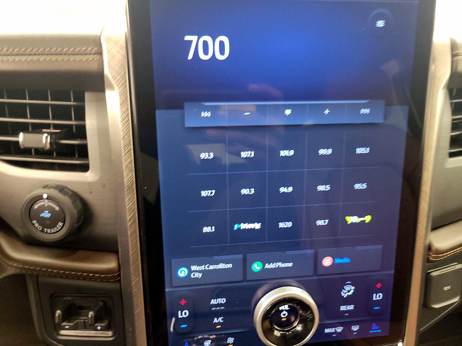 Thumbnail: 2023 Ford Expedition MAX - 15