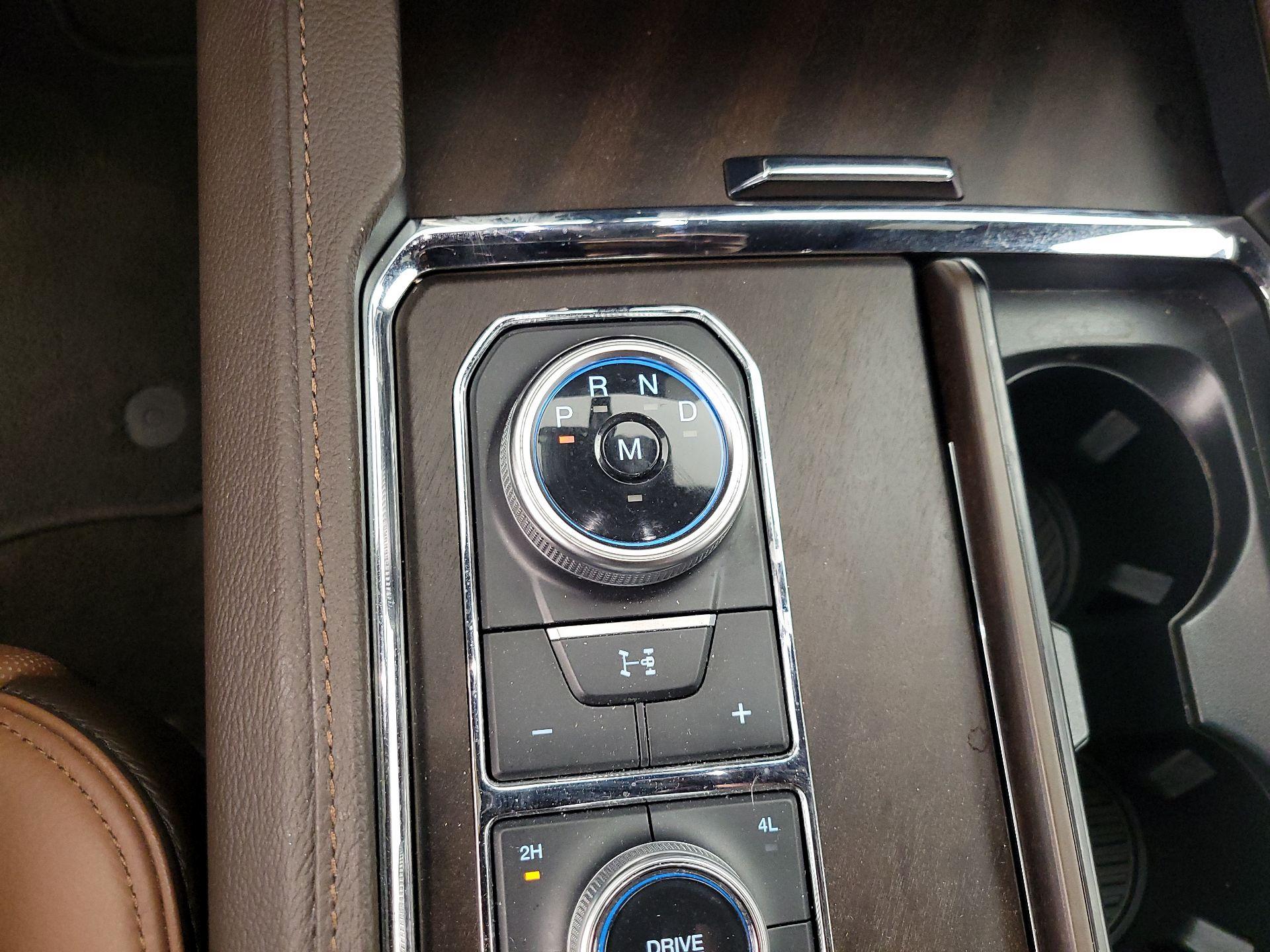 Thumbnail: 2023 Ford Expedition MAX - 17
