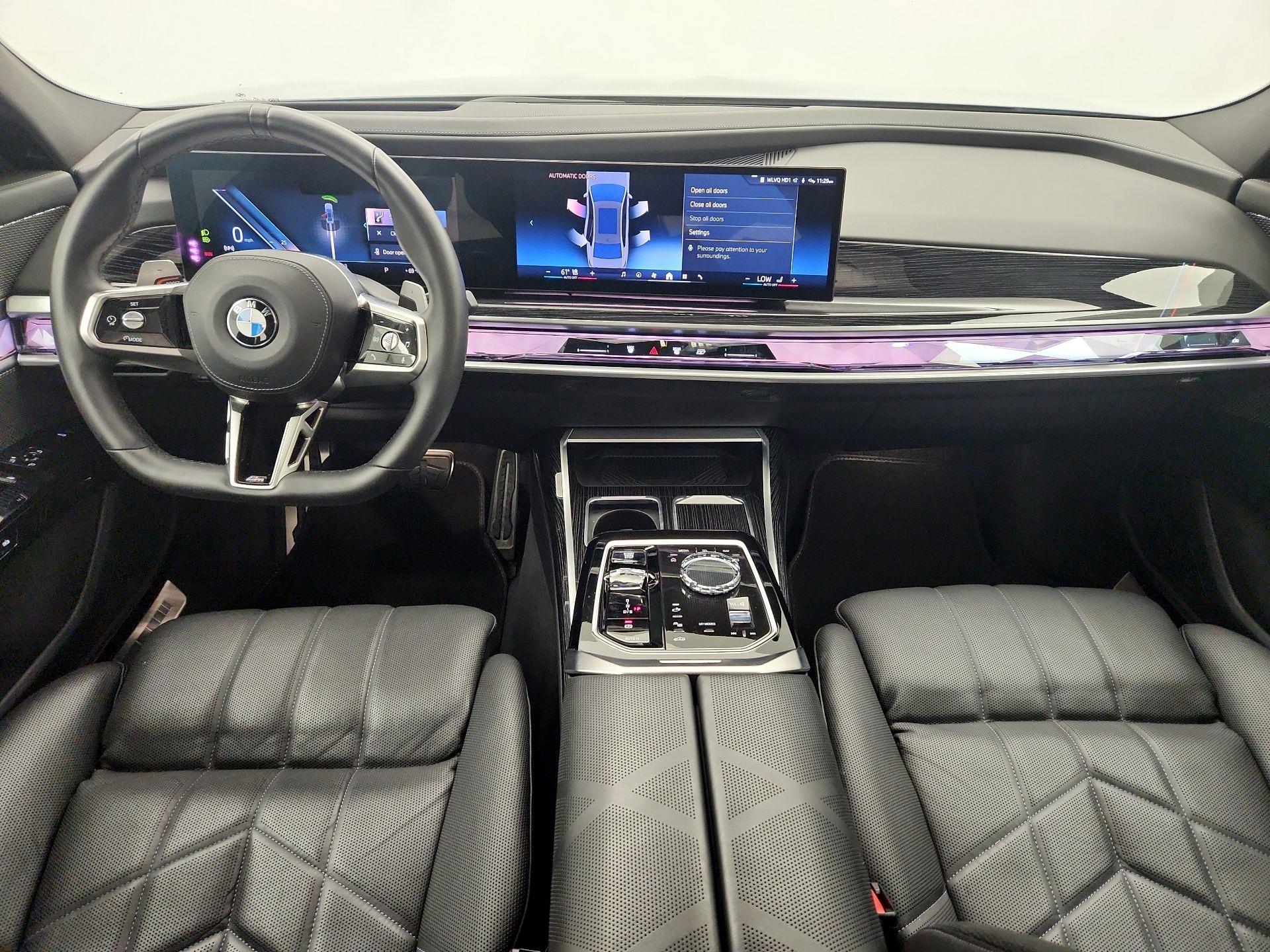 Thumbnail: 2023 BMW 7 Series - 9