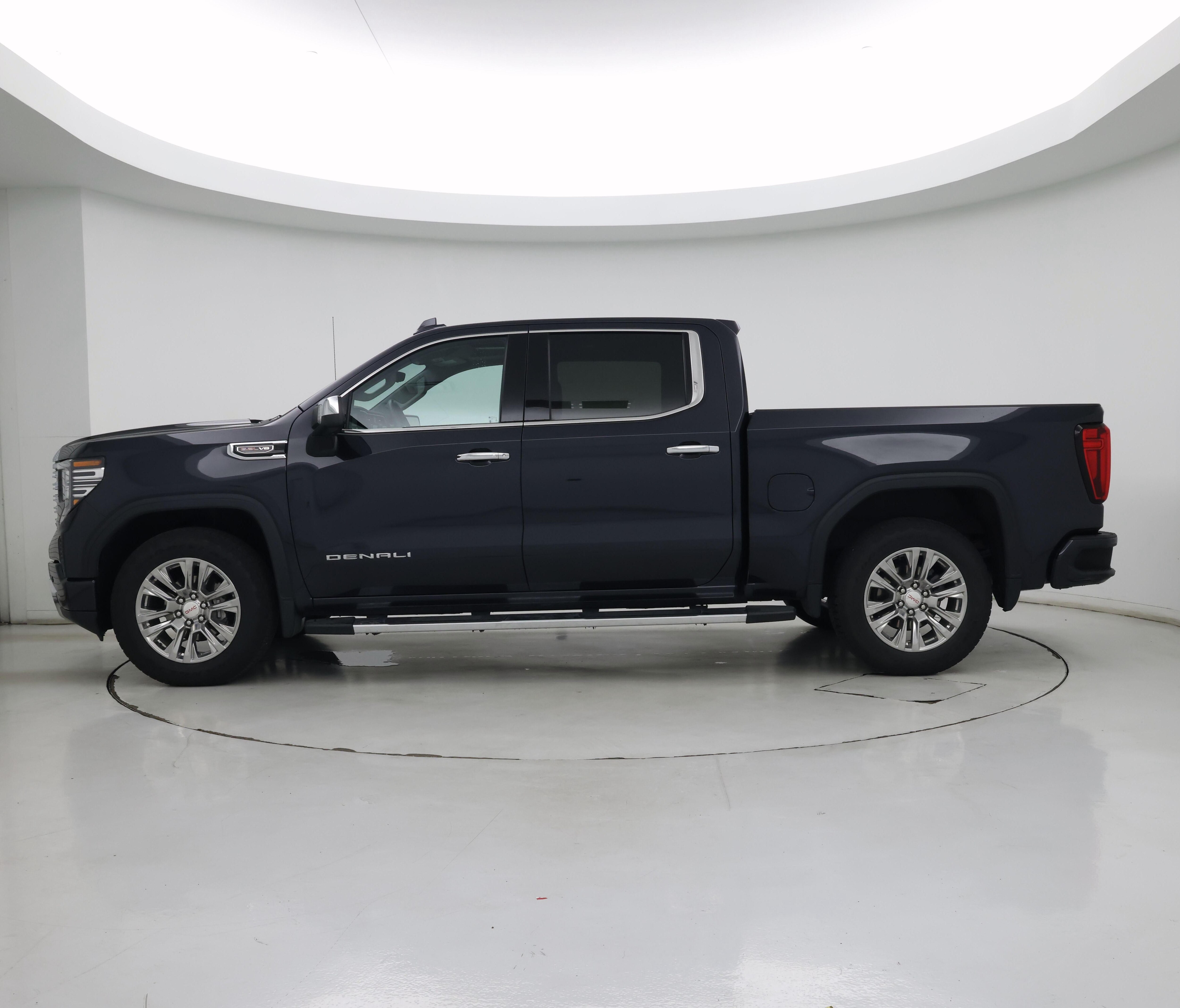 Thumbnail: 2023 GMC Sierra 1500 - 3