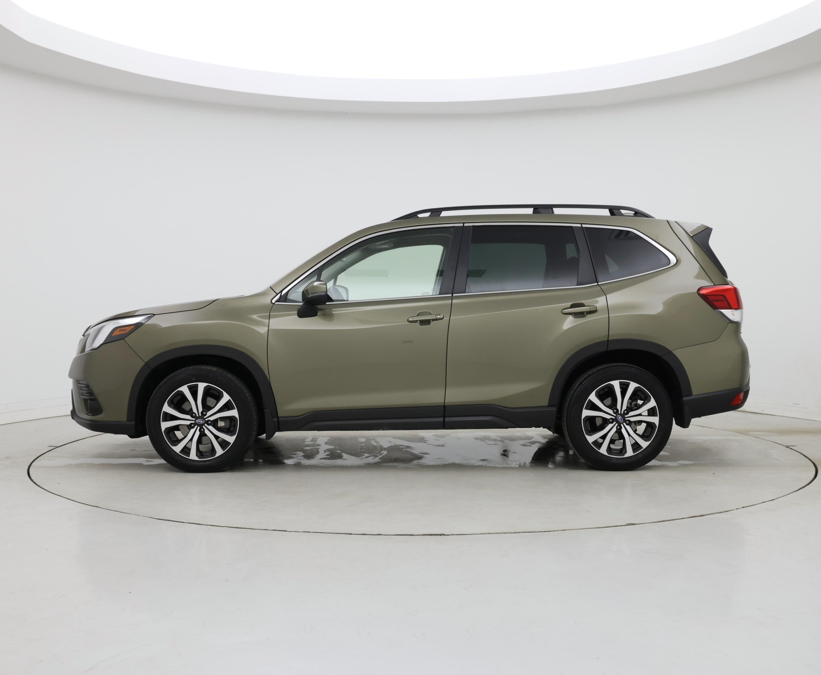 Thumbnail: 2022 Subaru Forester - 3