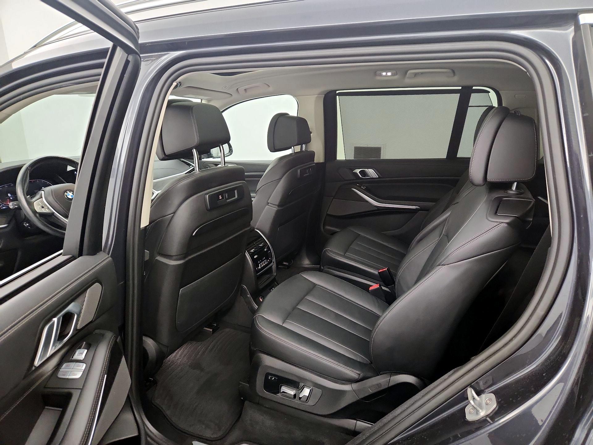 Thumbnail: 2020 BMW X7 - 20