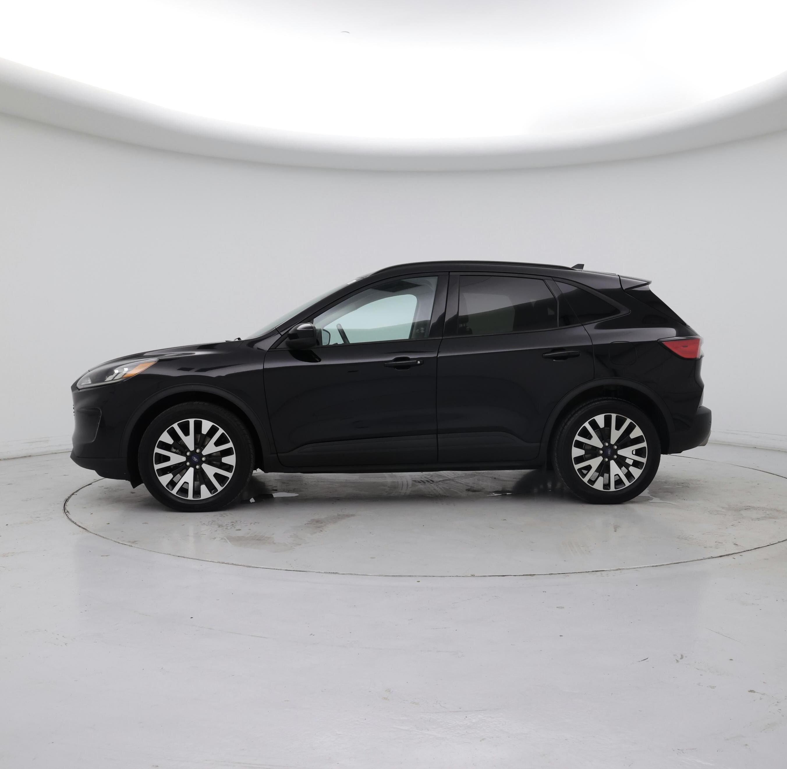Thumbnail: 2020 Ford Escape - 3