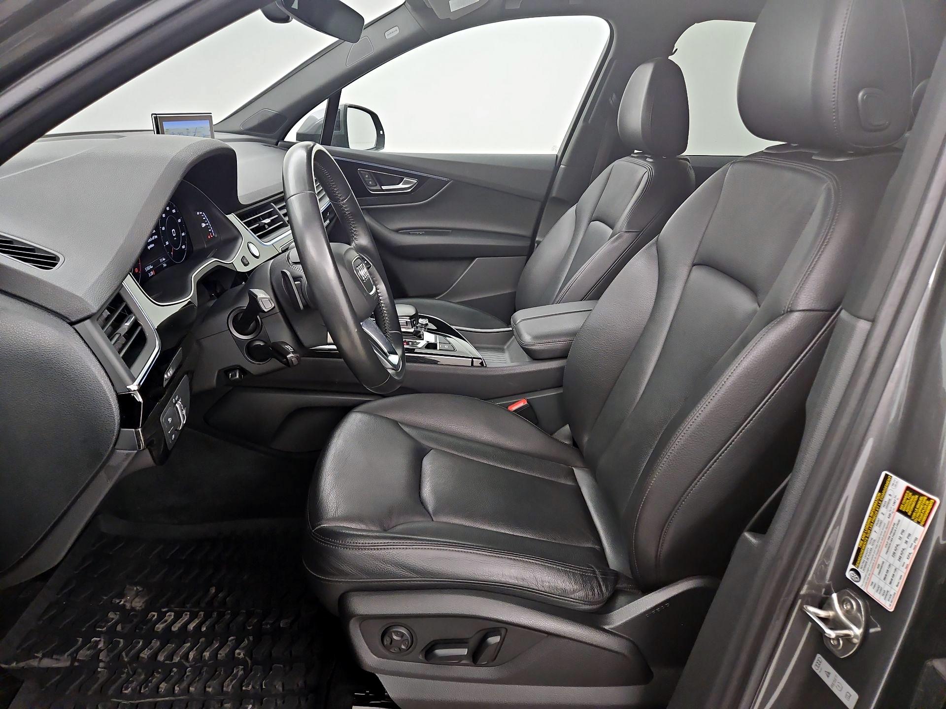 Thumbnail: 2019 Audi Q7 - 11