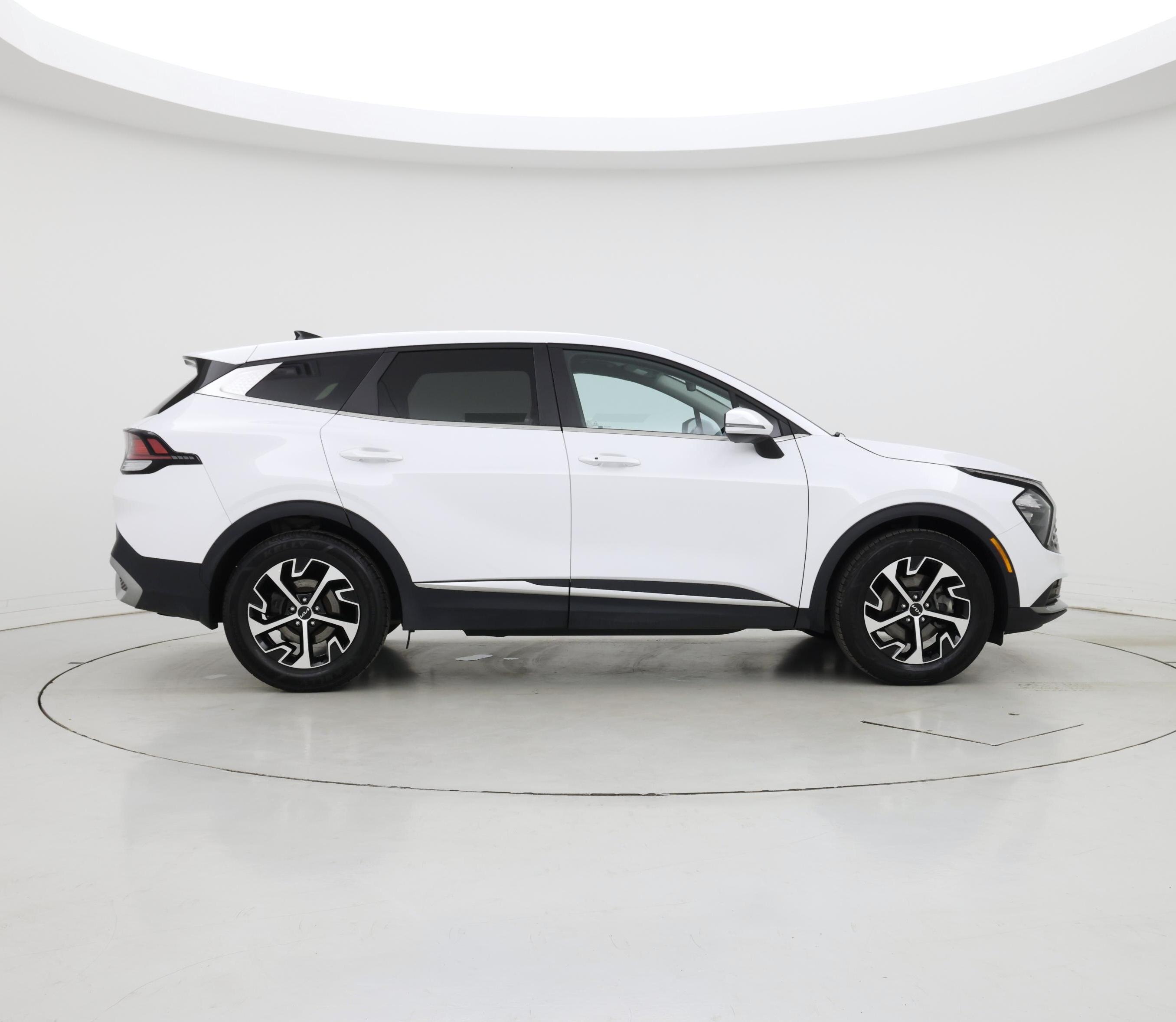 Thumbnail: 2023 Kia Sportage - 7