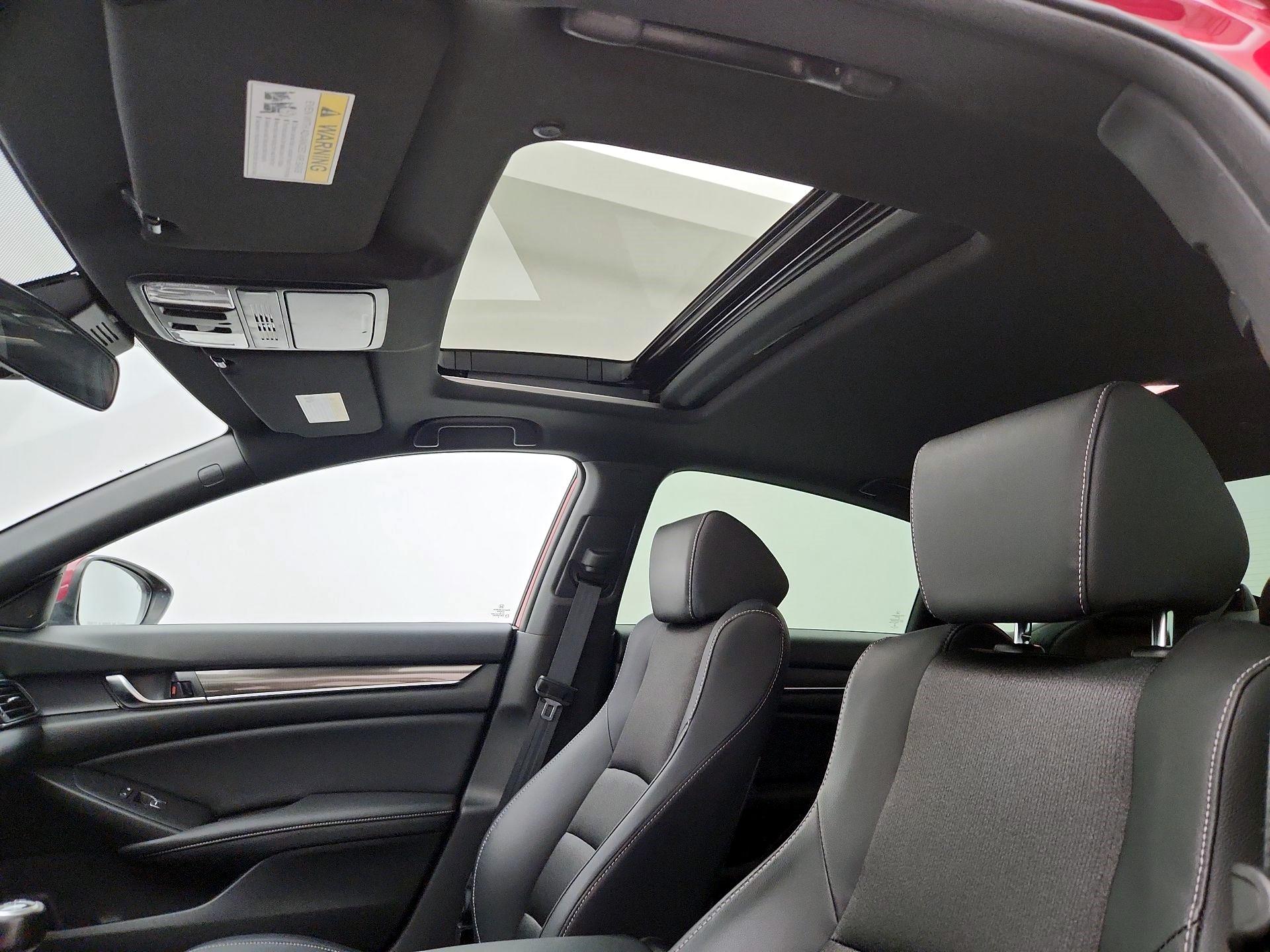 Thumbnail: 2018 Honda Accord - 19