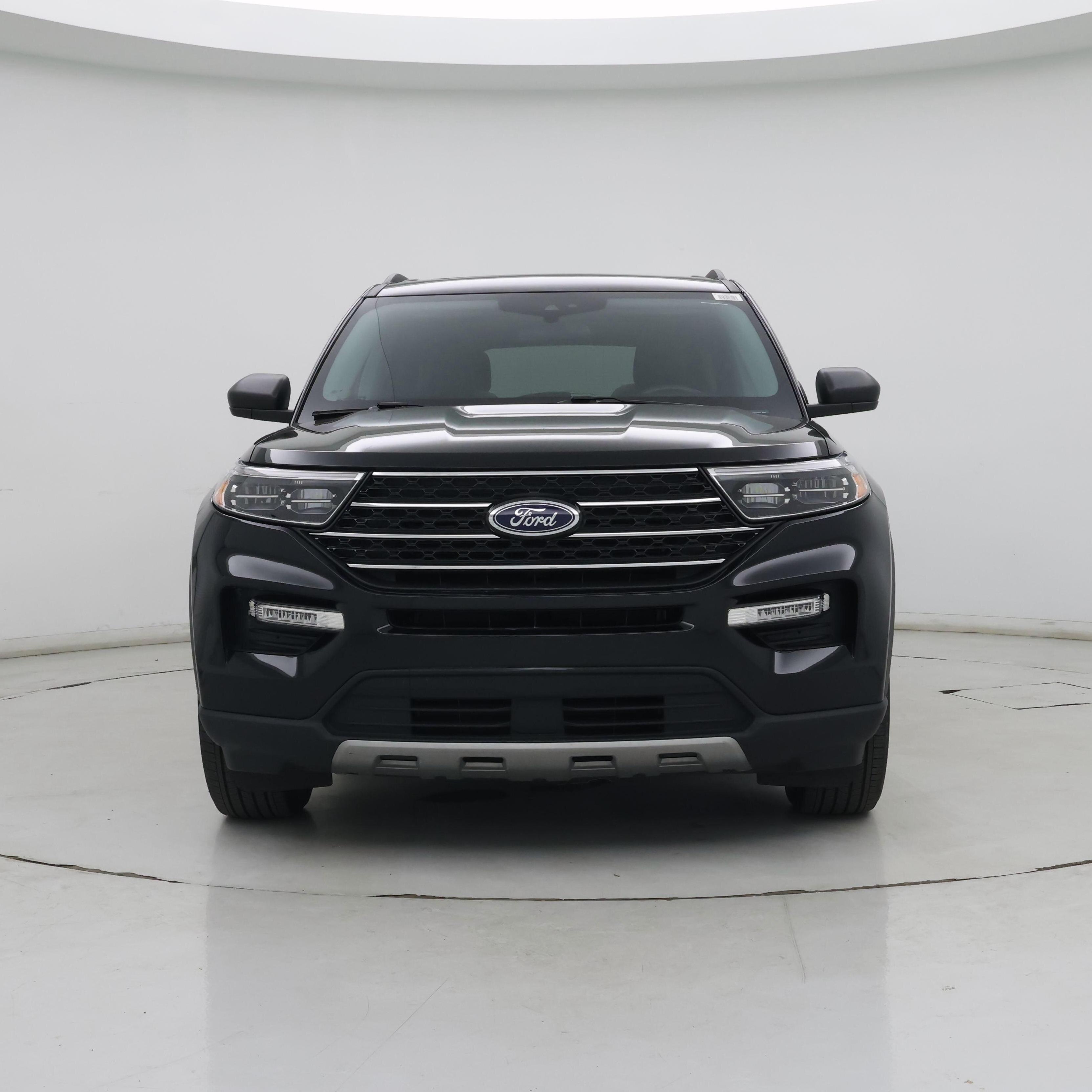 Thumbnail: 2023 Ford Explorer - 5