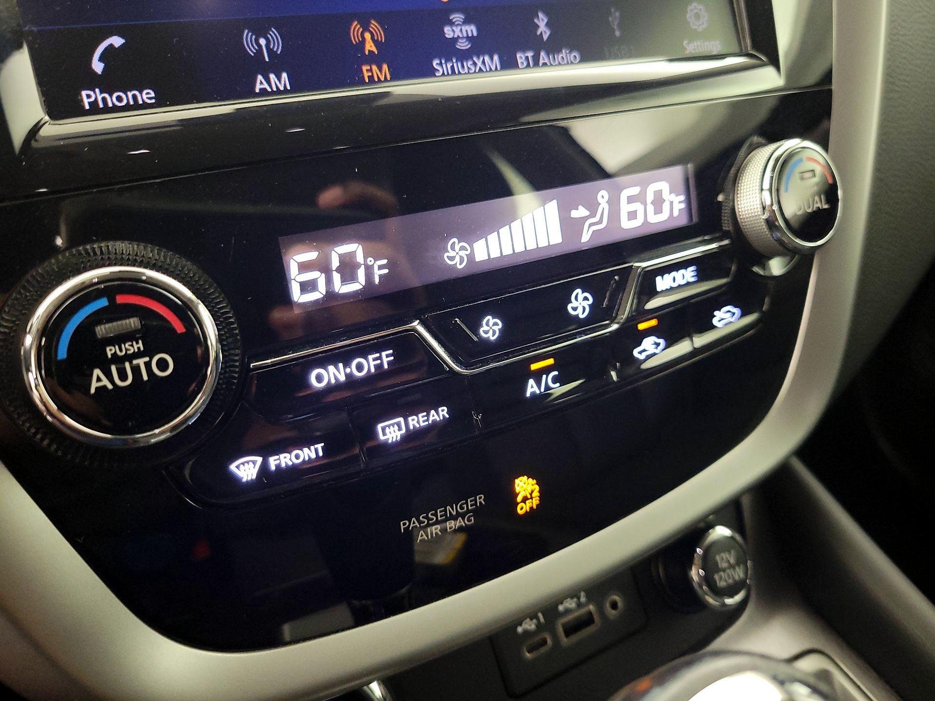 Thumbnail: 2020 Nissan Murano - 17