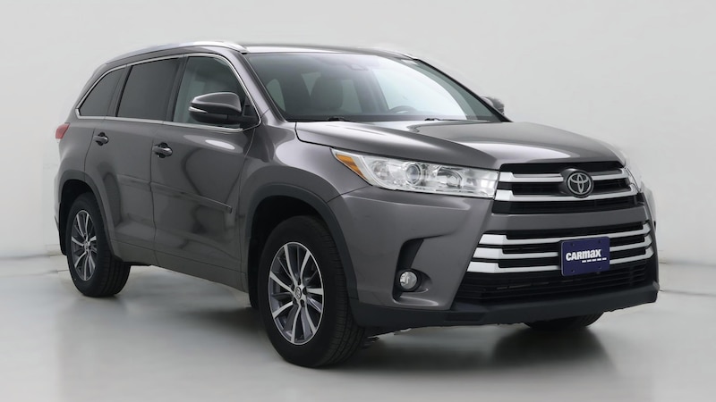 2018 Toyota Highlander XLE Hero Image