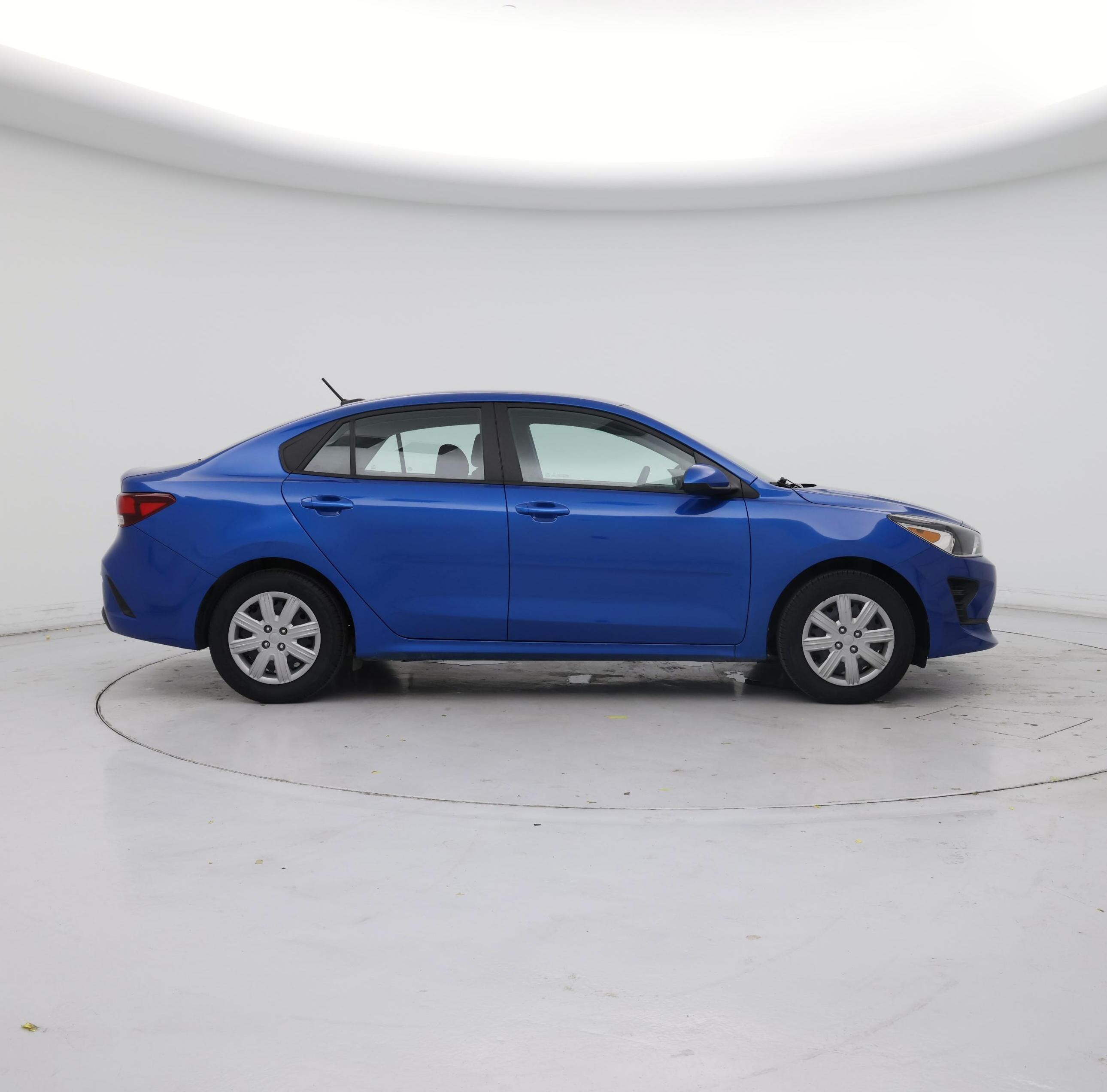 Thumbnail: 2023 Kia Rio - 7