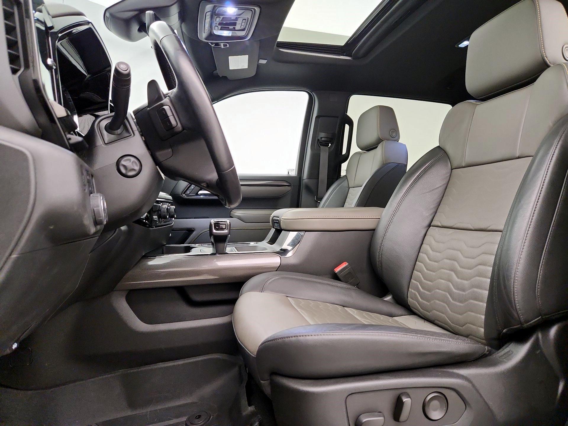 Thumbnail: 2022 Chevrolet Silverado 1500 - 11