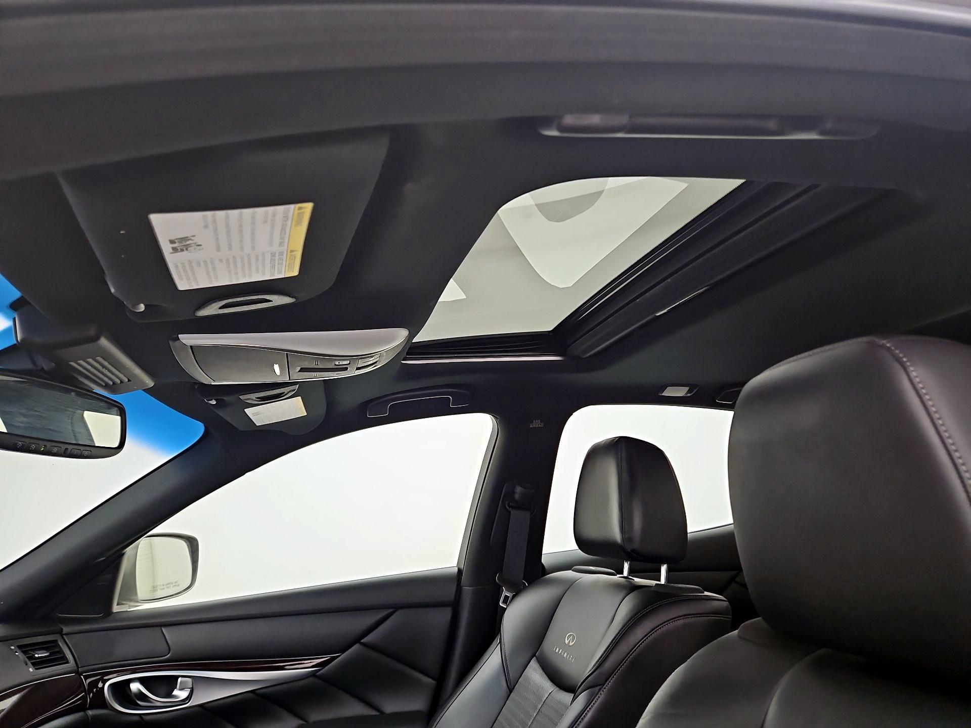 Thumbnail: 2013 INFINITI M37 - 20