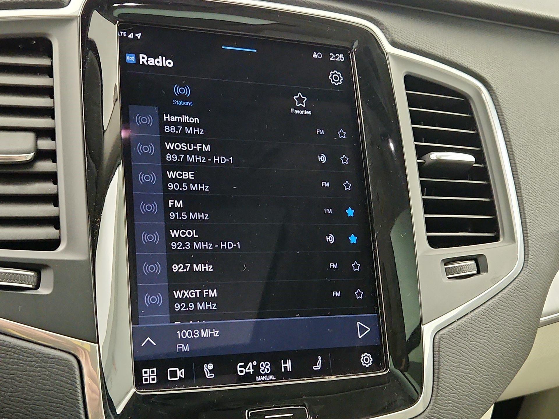 Thumbnail: 2023 Volvo XC90 - 16