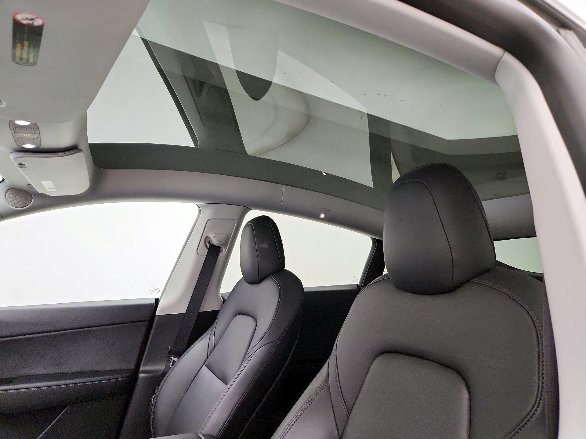 Thumbnail: 2021 Tesla Model Y - 18